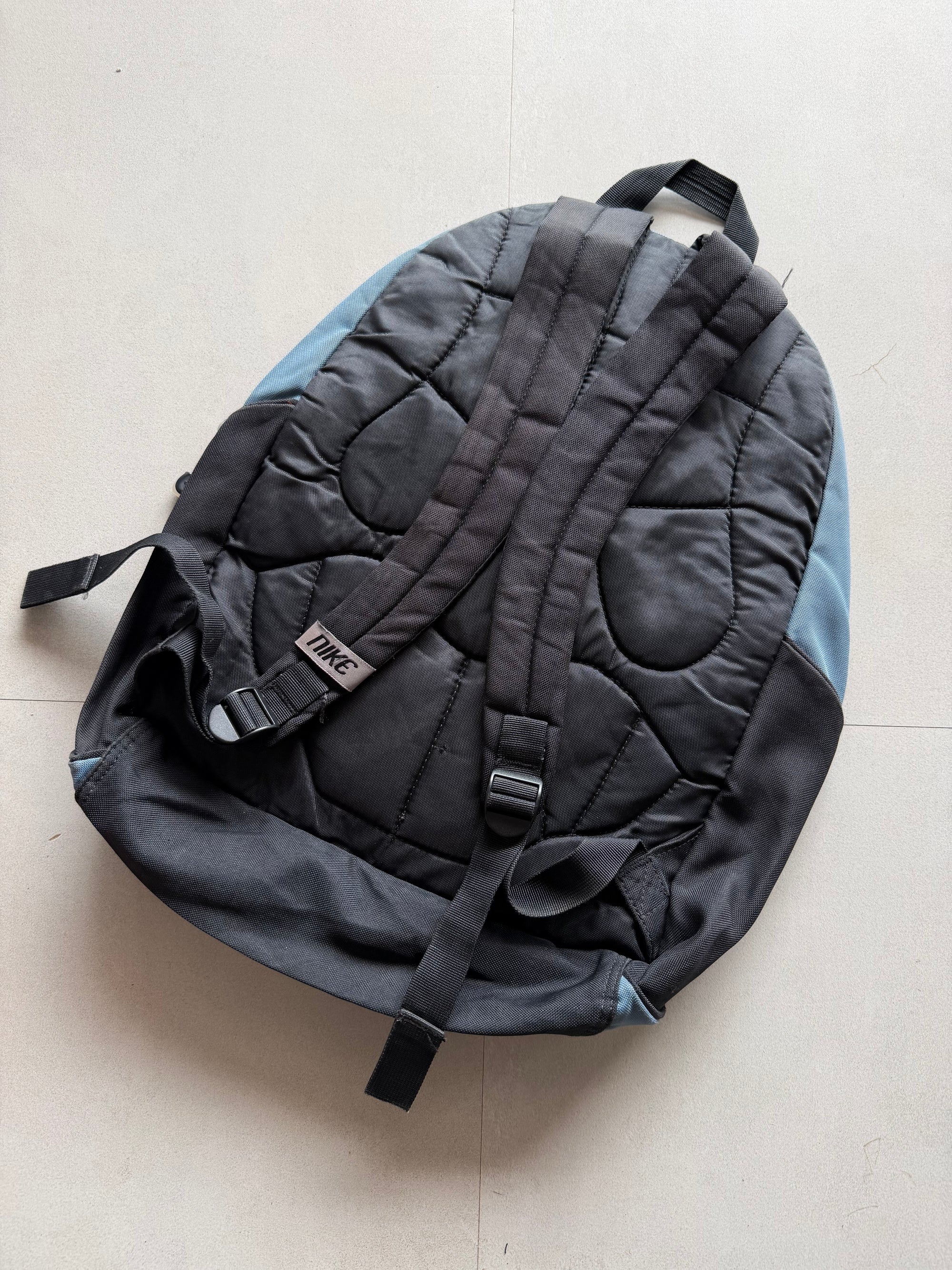 00S NIKE BAG