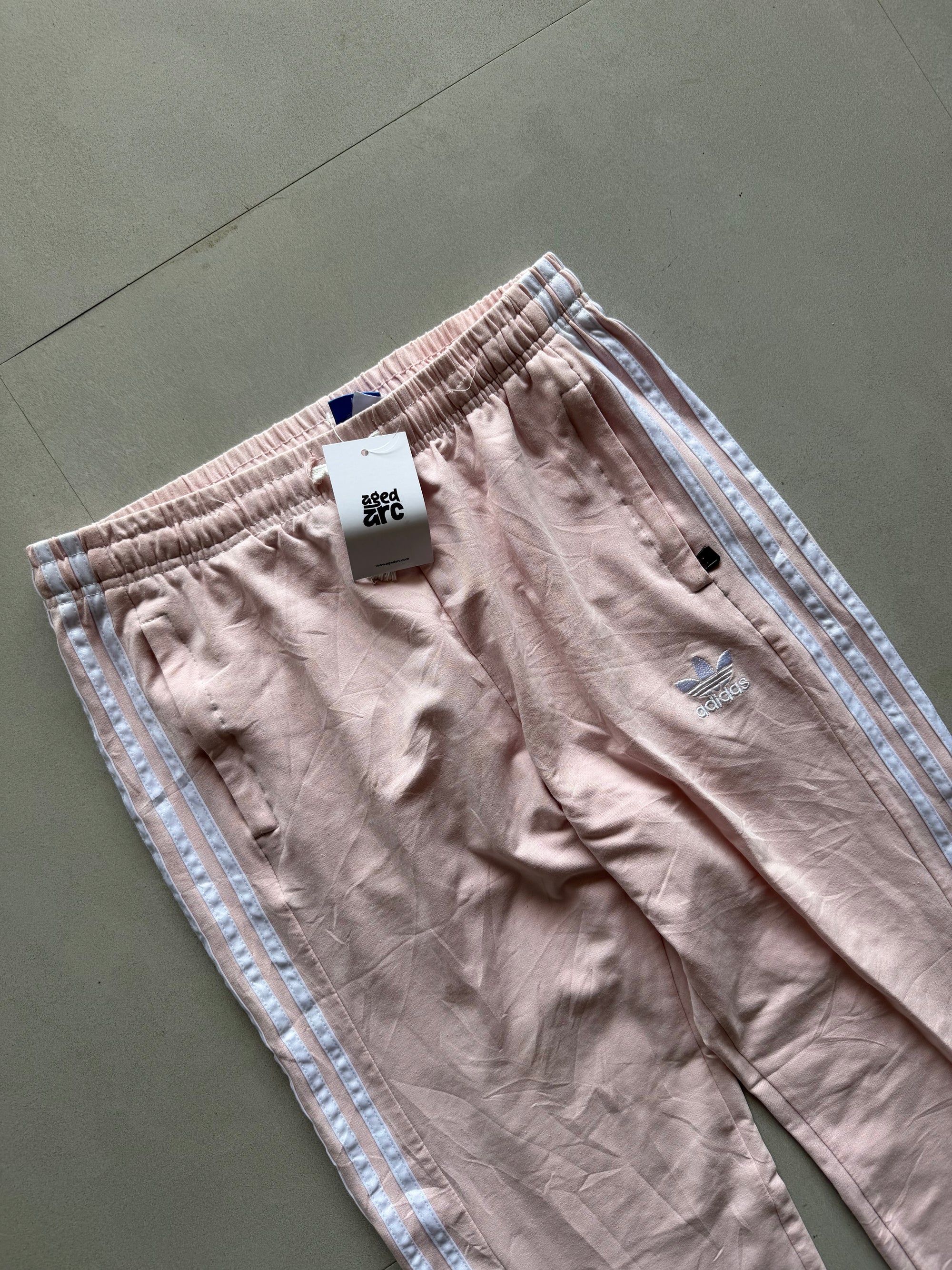 ADIDAS STRIPED TRACK PANT14 - S