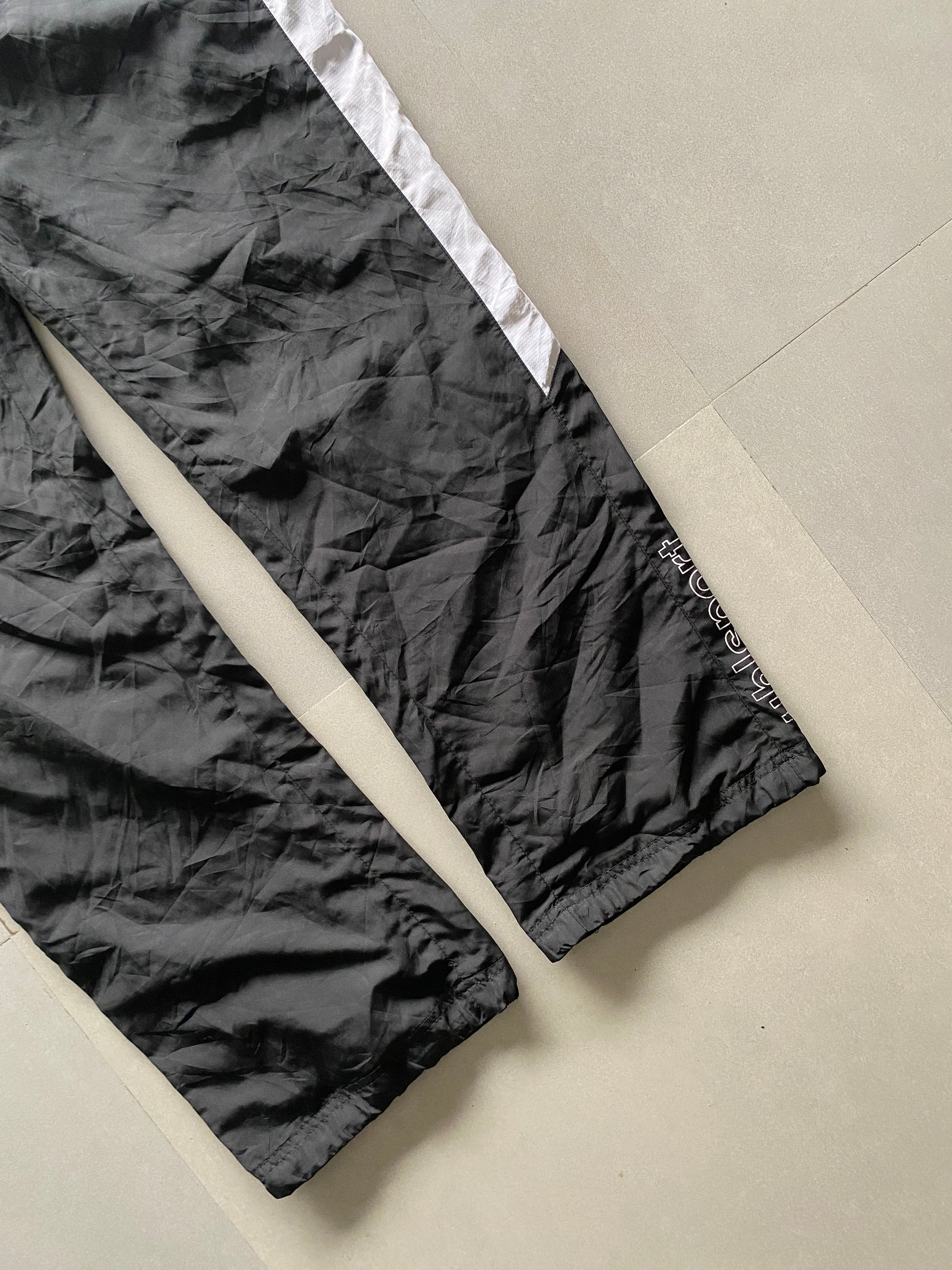 BAGGY TRACK PANT - M