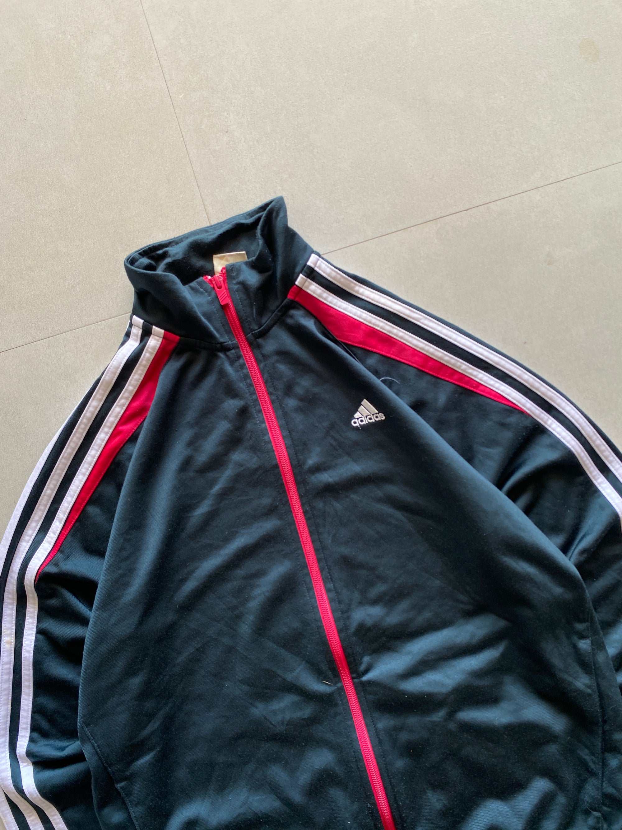 VINTAGE ADIDAS STRIPED JACKET - M