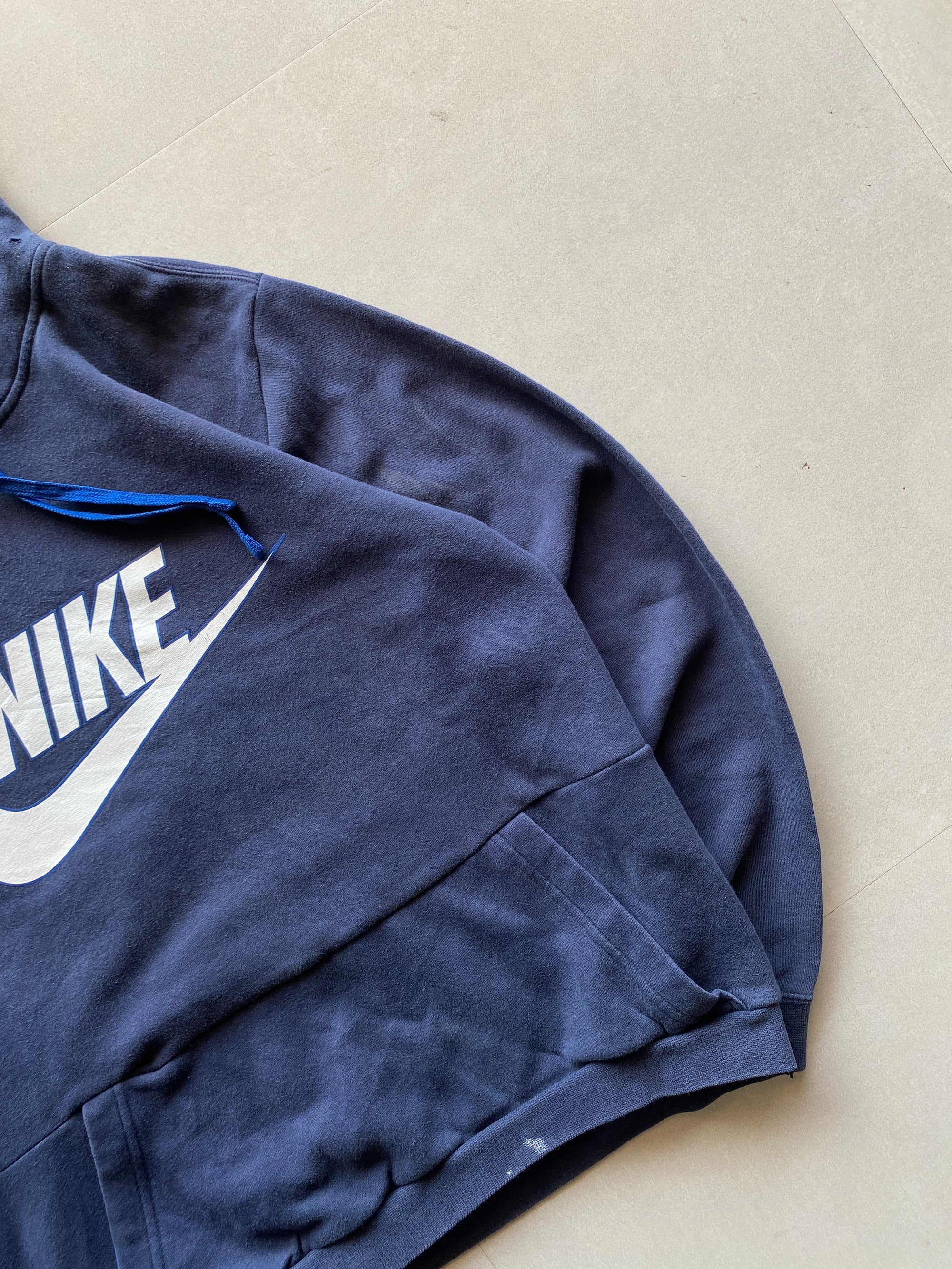 VINTAGE NIKE BIG LOGO HOODIE - S