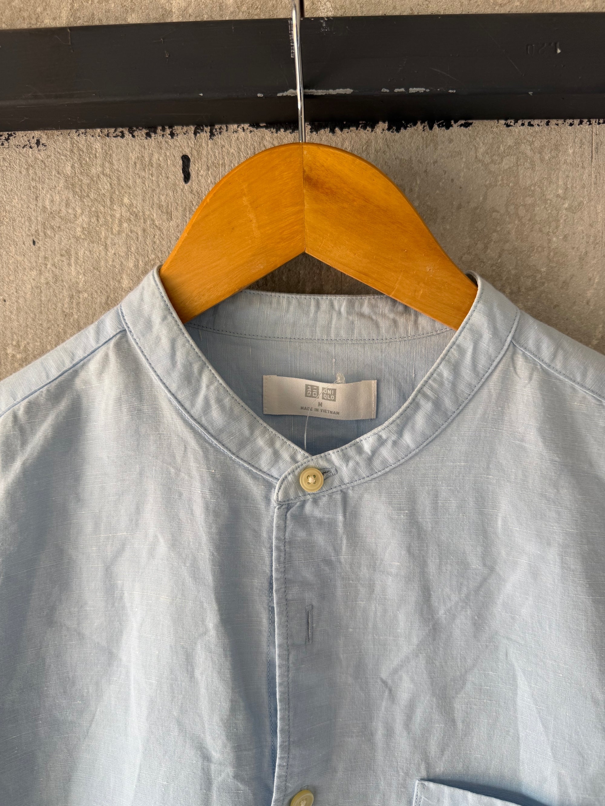 UNIQLO LINEN SHIRT SLN107 - M