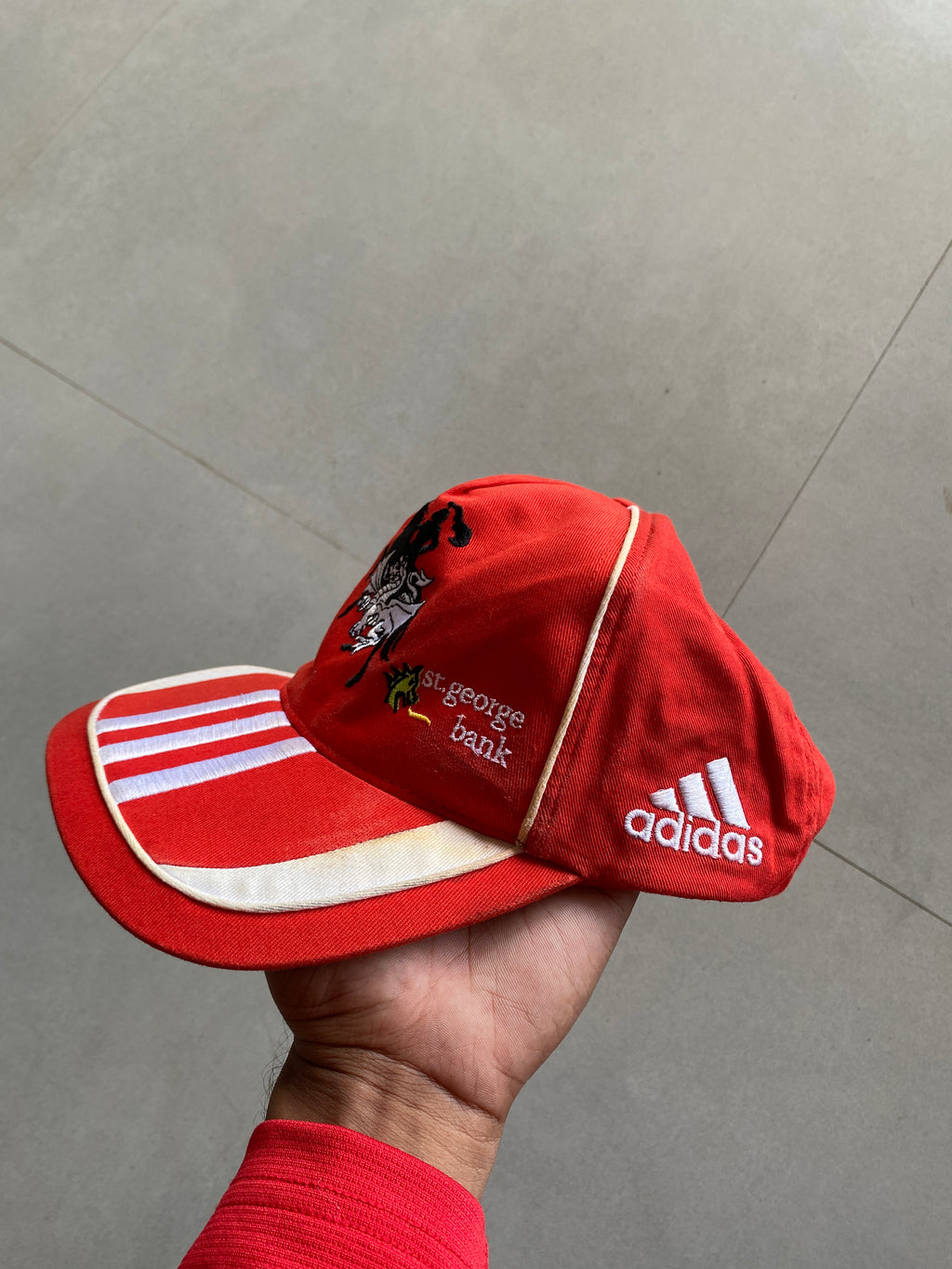 VINTAGE ADIDAS CAP