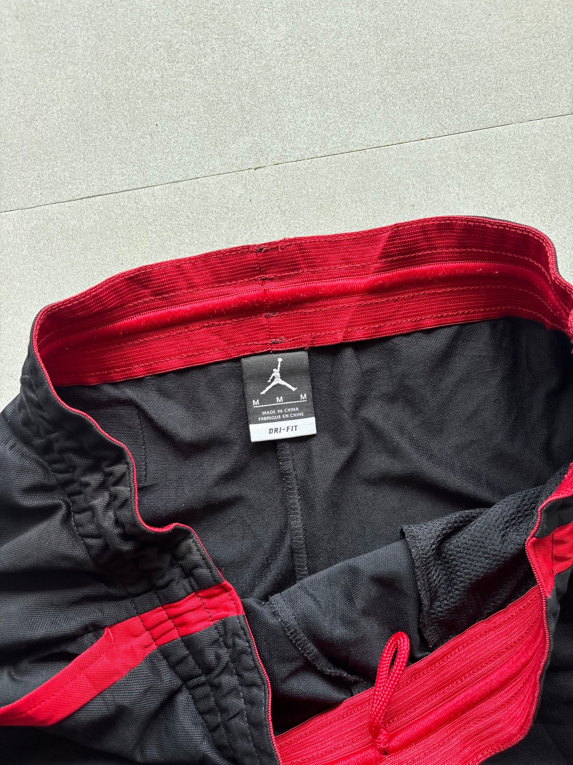 JORDAN SHORTS - M
