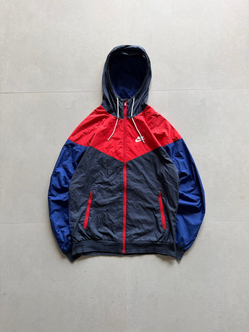 NIKE HOODED JACKET - M