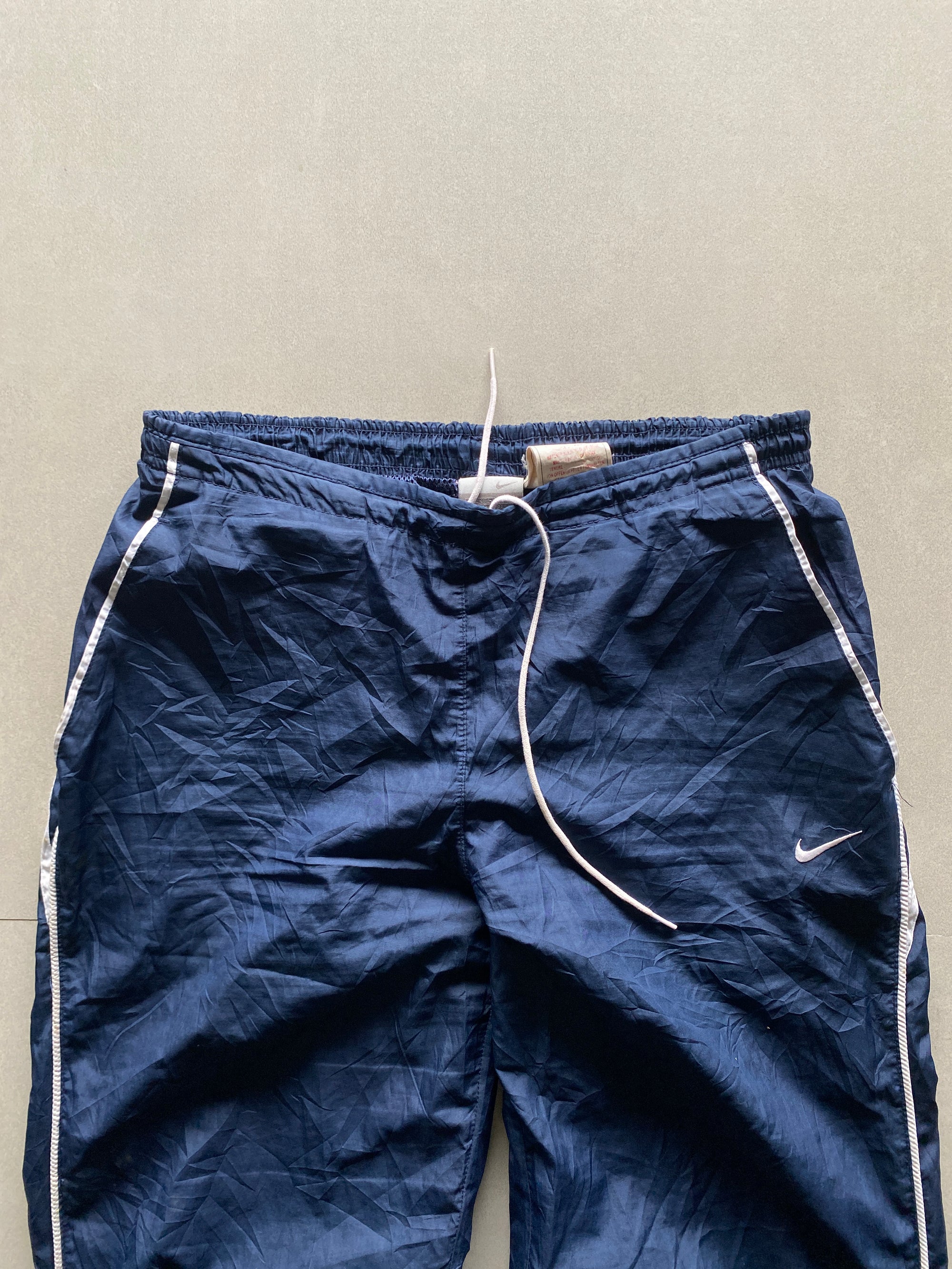 VINTAGE NIKE BAGGY TRACK PANT - S