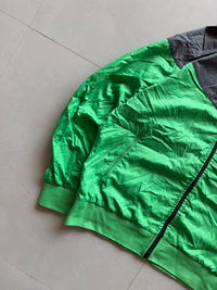 VINTAGE NIKE HOODED JACKET -