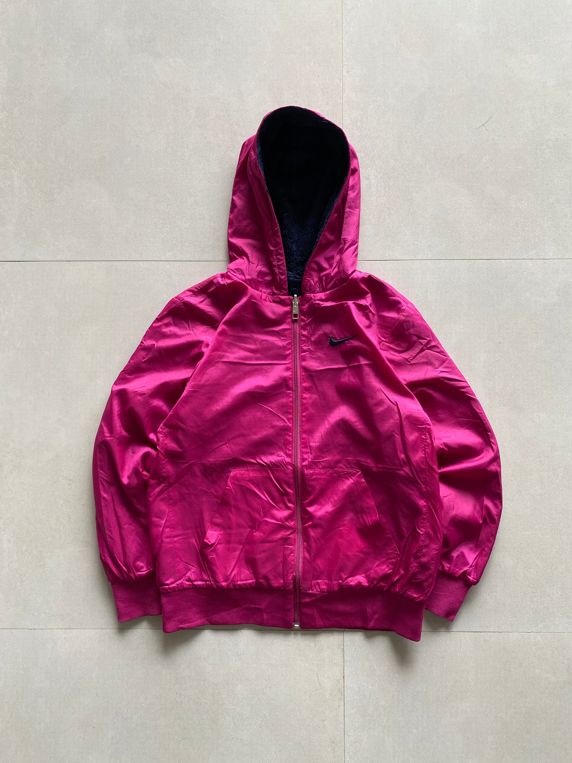 NIKE HOODED REVERSIBLE LIGHT WEIGHT JACKET - XS