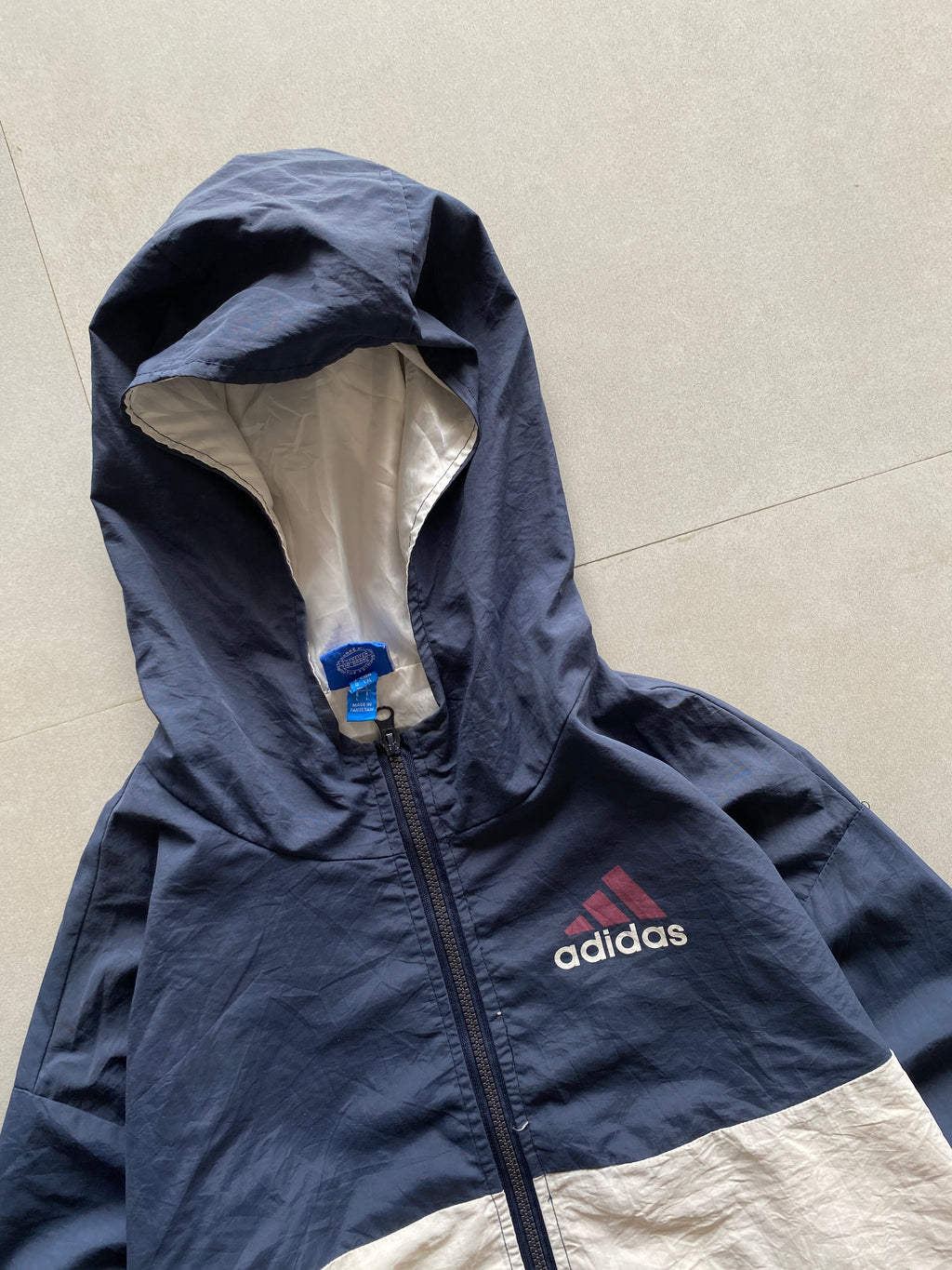 VINTAGE ADIDAS JACKET - L