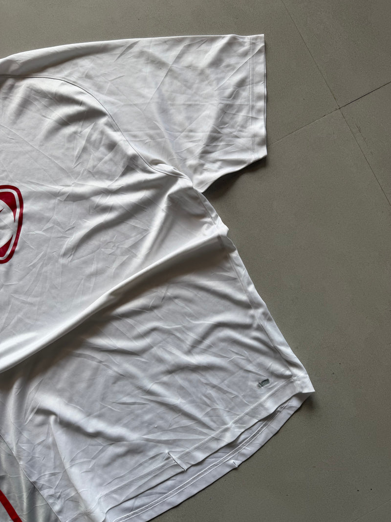 NIKE CENTRE SWOOSH DRI FIT TEE - XL