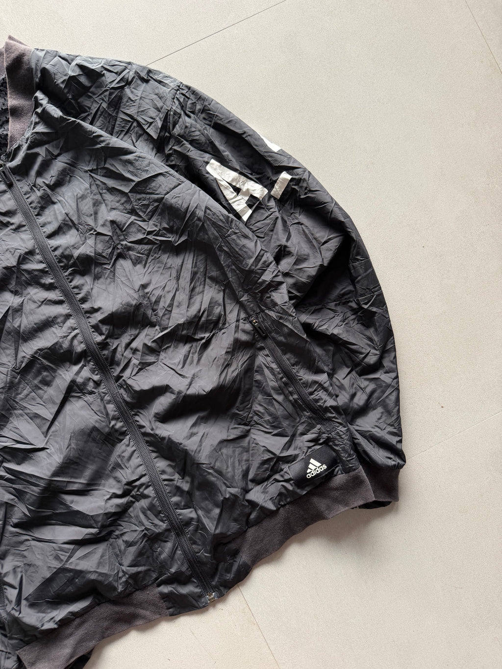 ADIDAS SPELL OUT JACKET - M