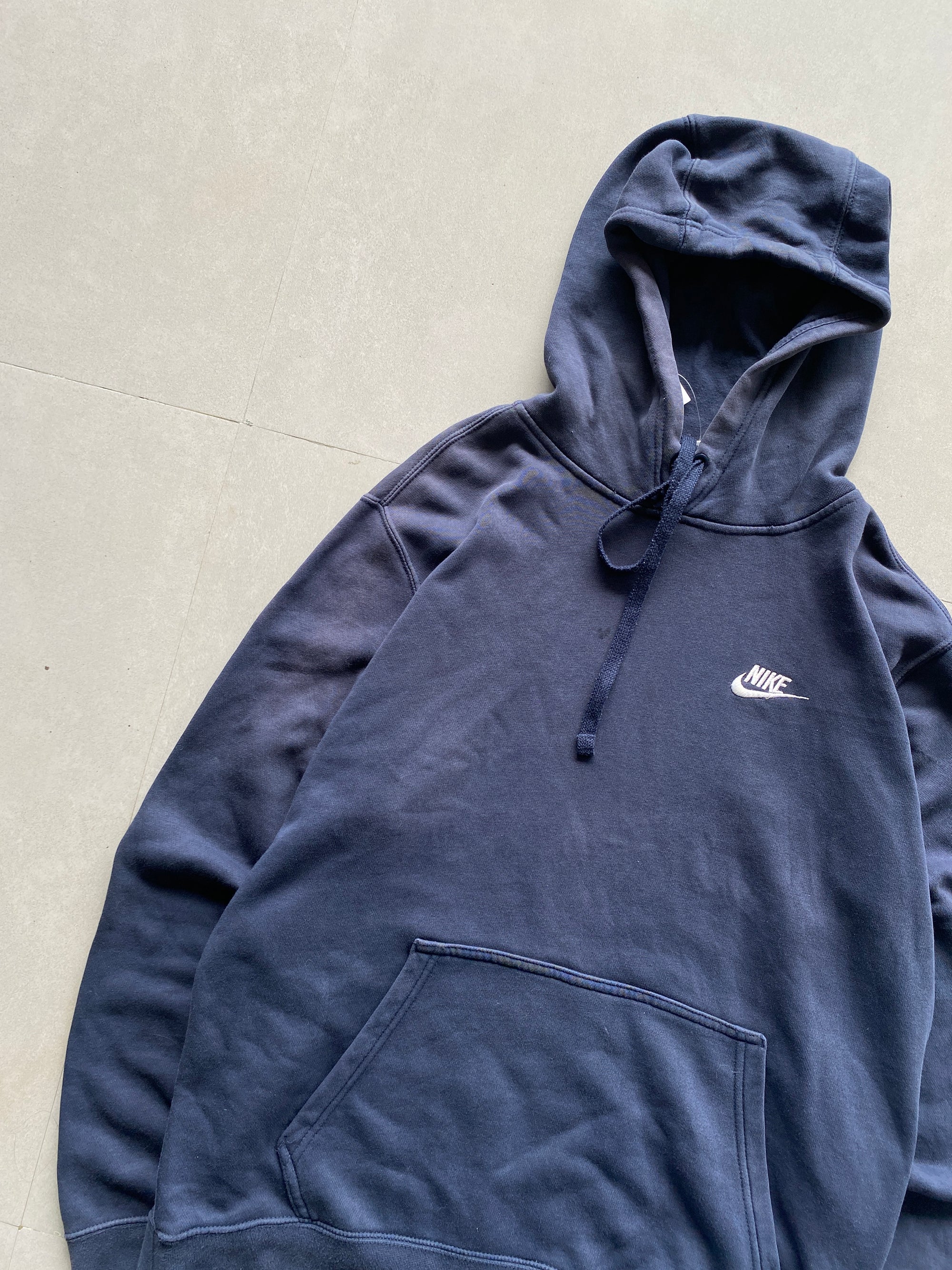 NIKE HOODIE - L