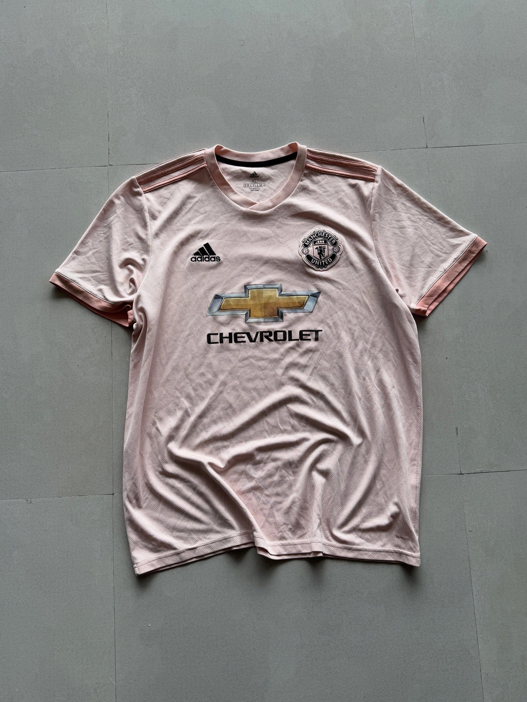 2019 ADIDAS MANCHESTER UNITED JERSEY - XL