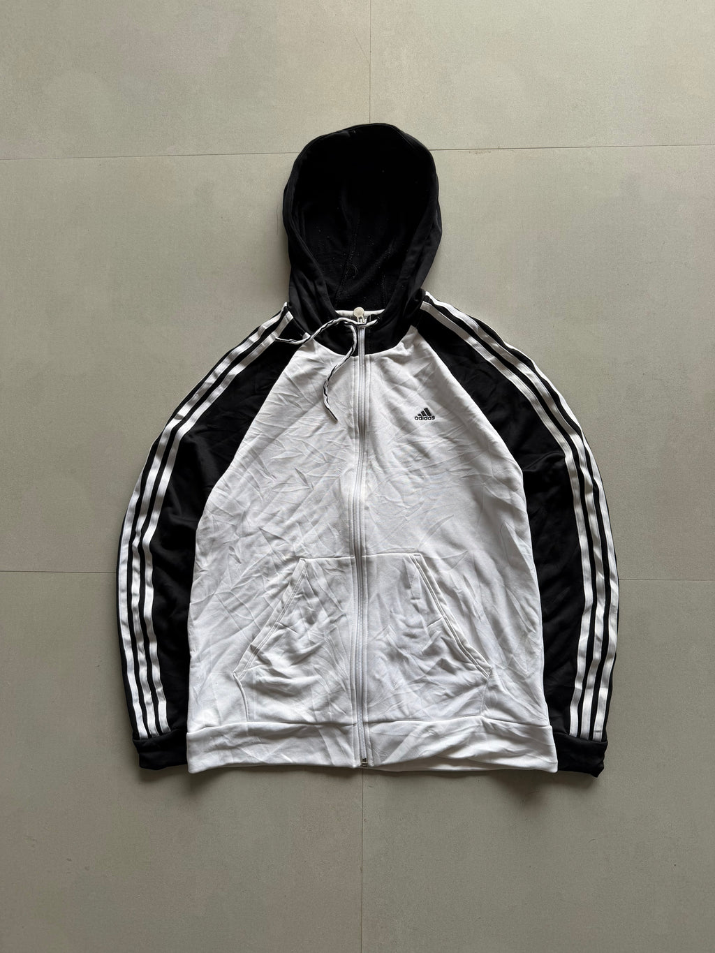 ADIDAS STRIPED HOODED JACKET - M