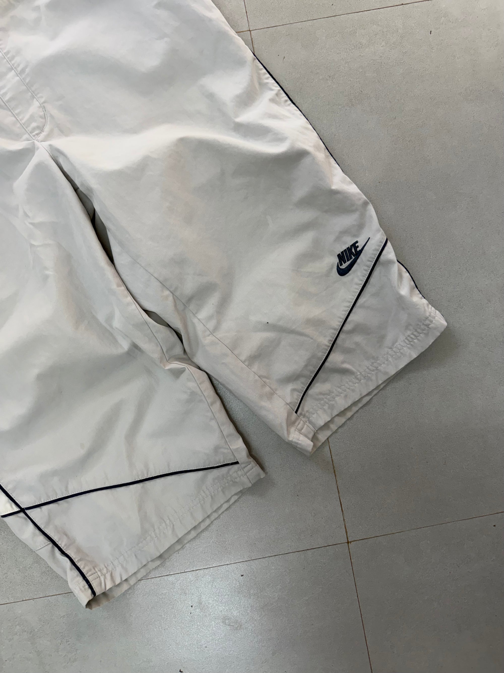 00S NIKE THREE FOURTH - L