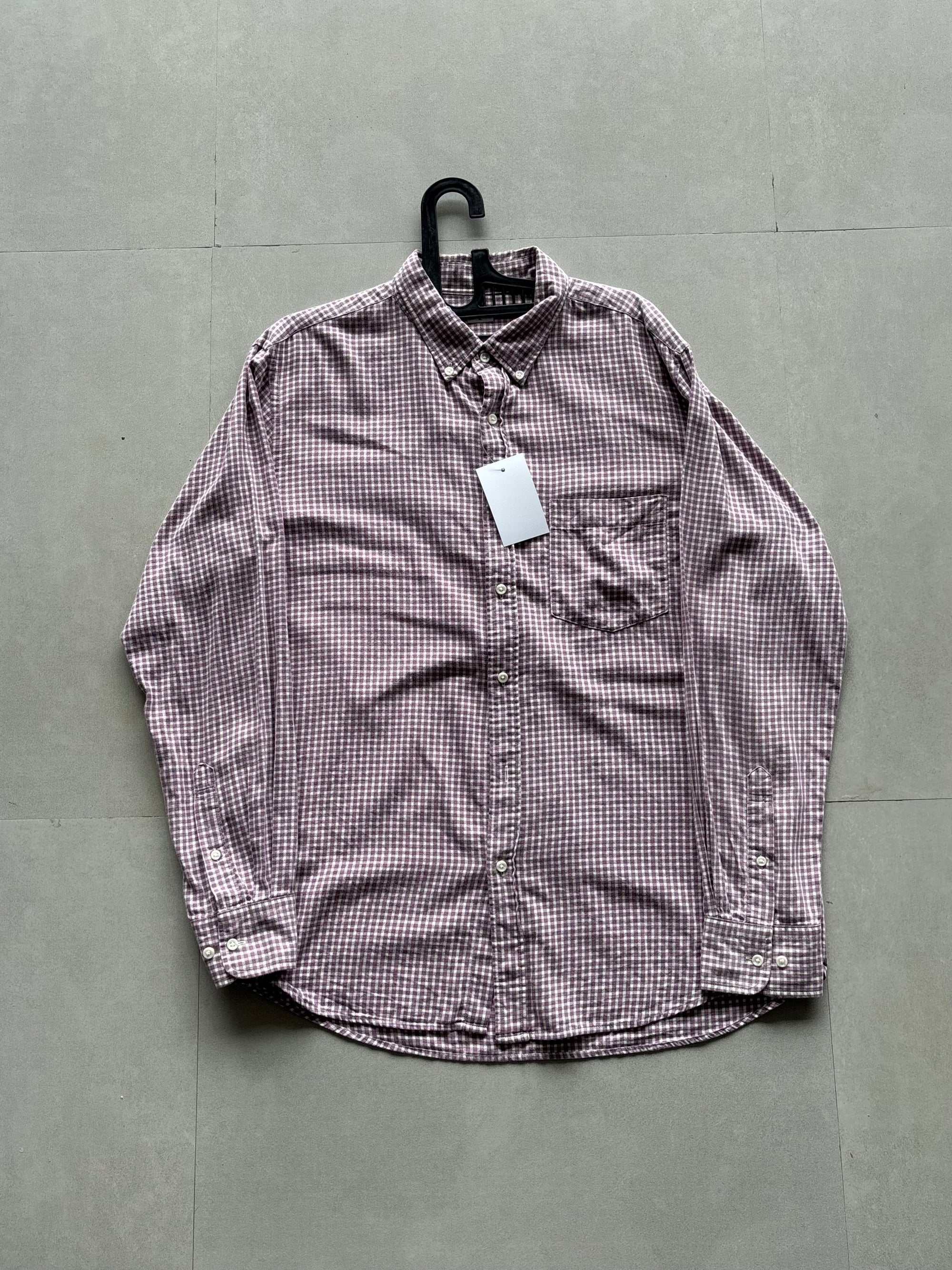 UNIQLO CHECKERED FORMAL SHIRT - Xl