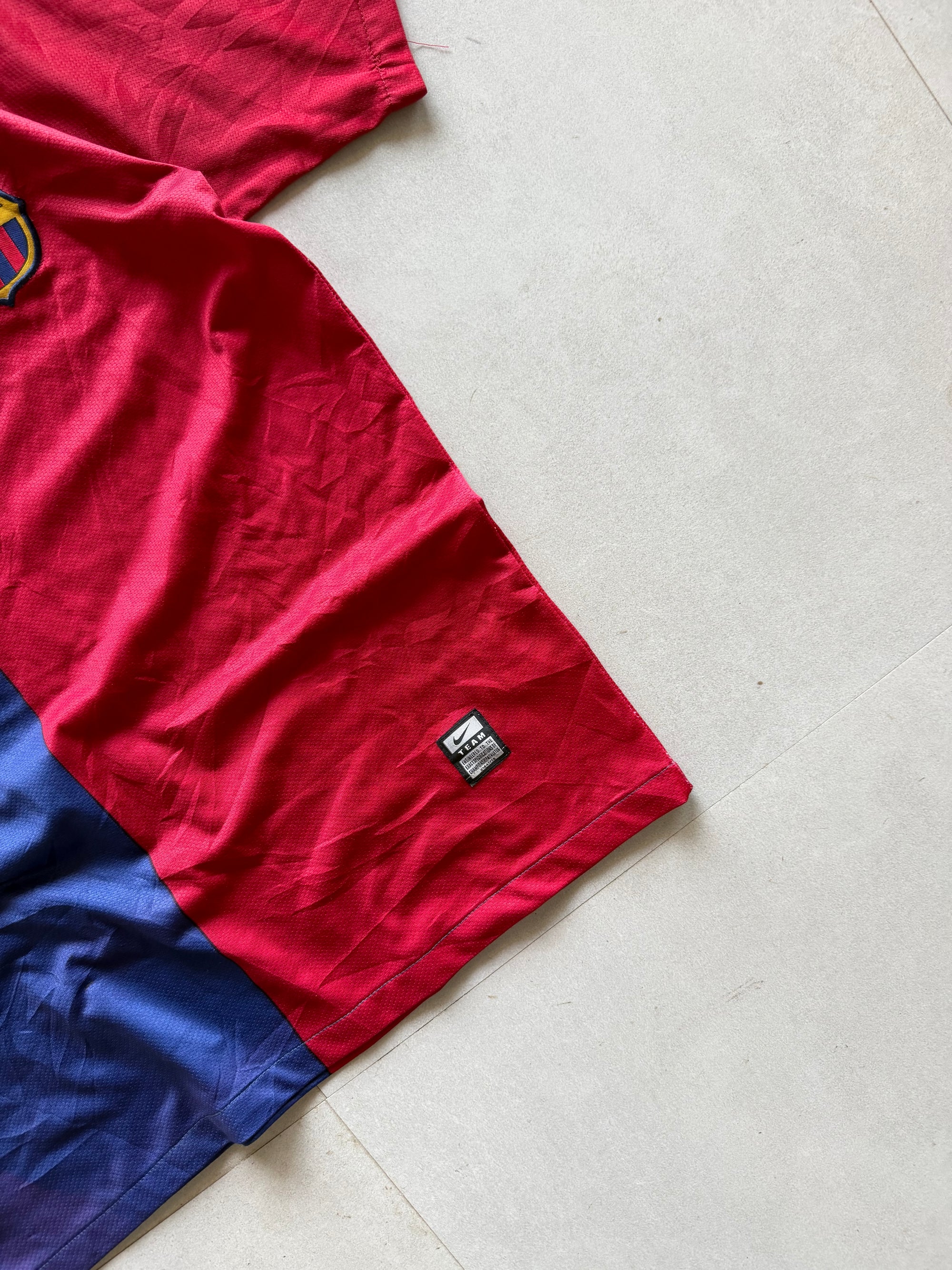 2006 NIKE BARCELONA JERSEY - M