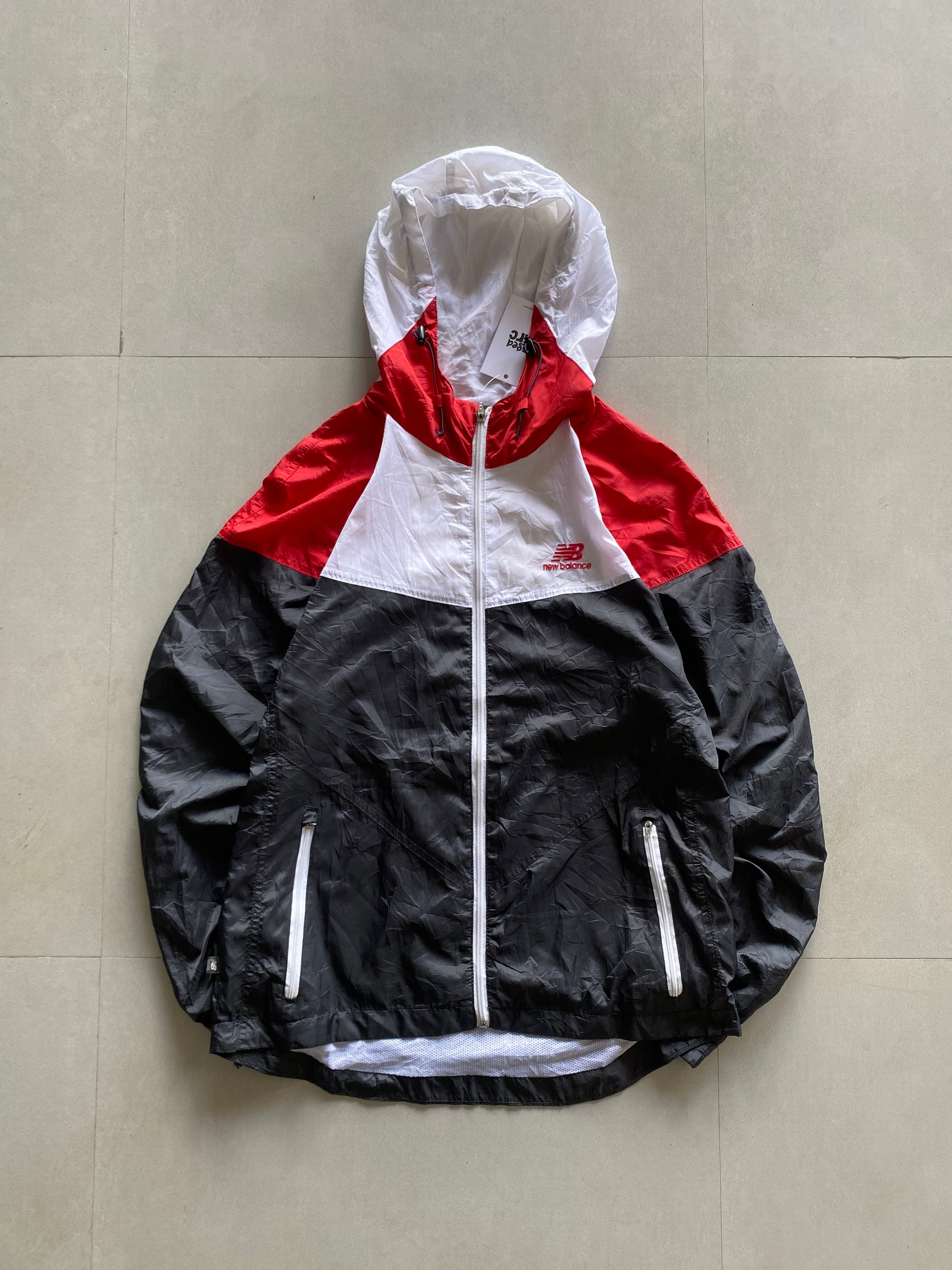 NEW BALANCE HOODED JACKET - M