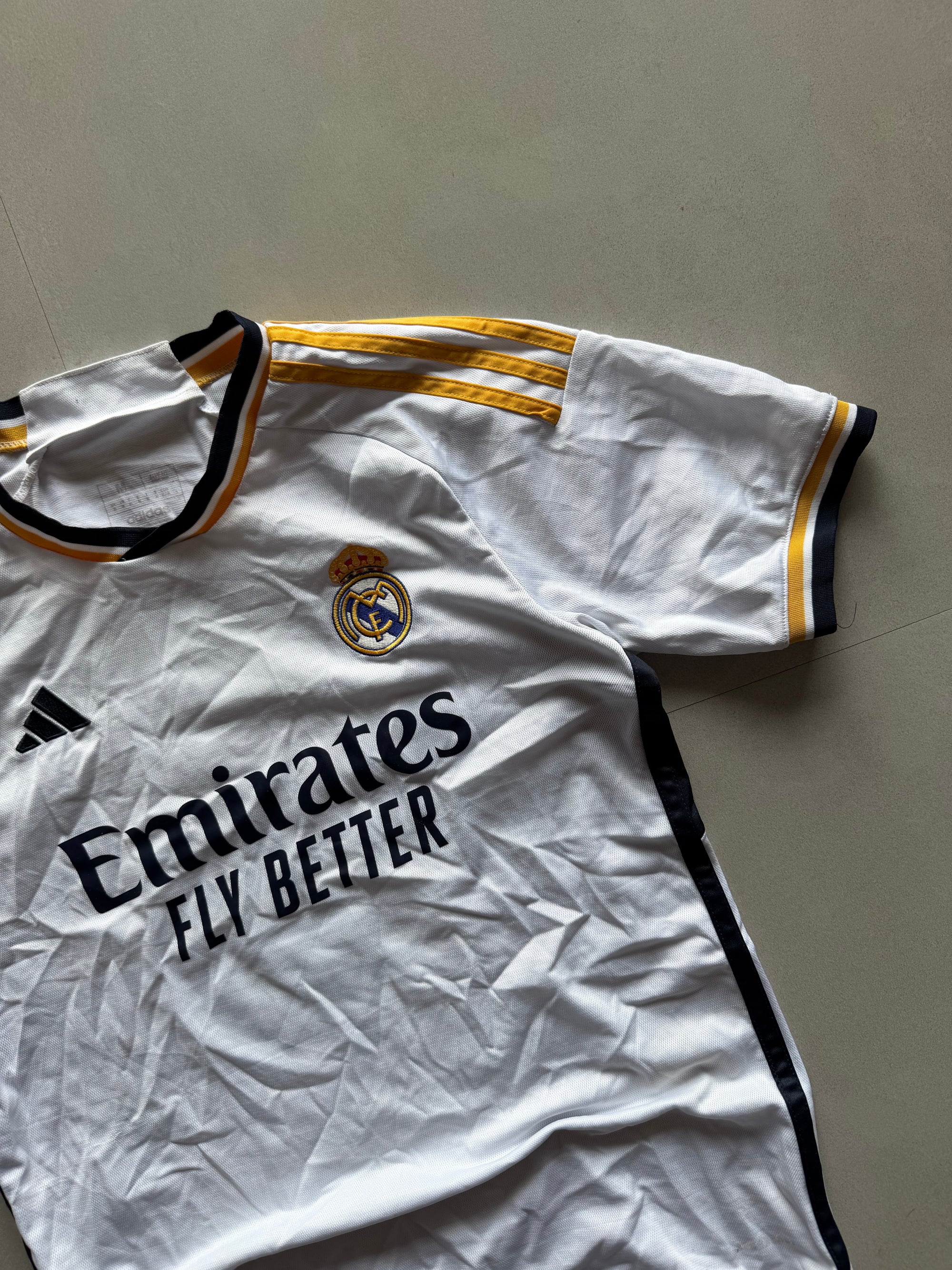 2023 ADIDAS REAL MADRID JERSEY - M