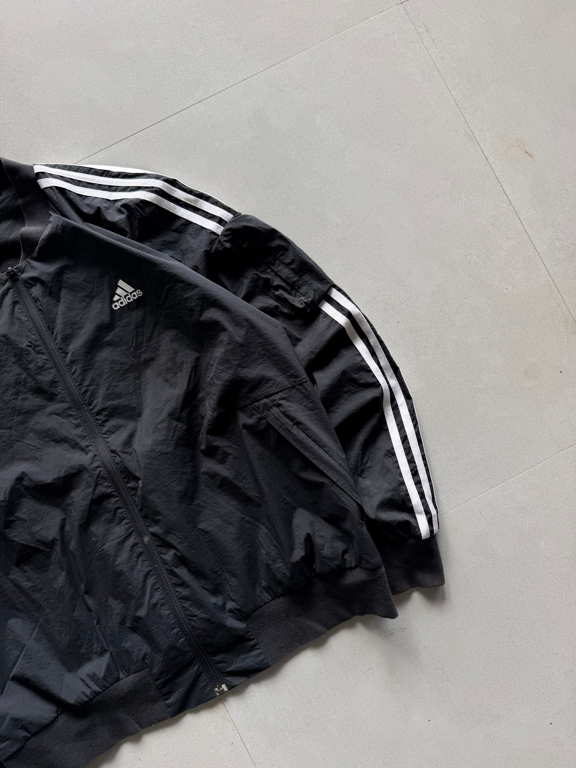 ADIDAS STRIPED JACKET - XL