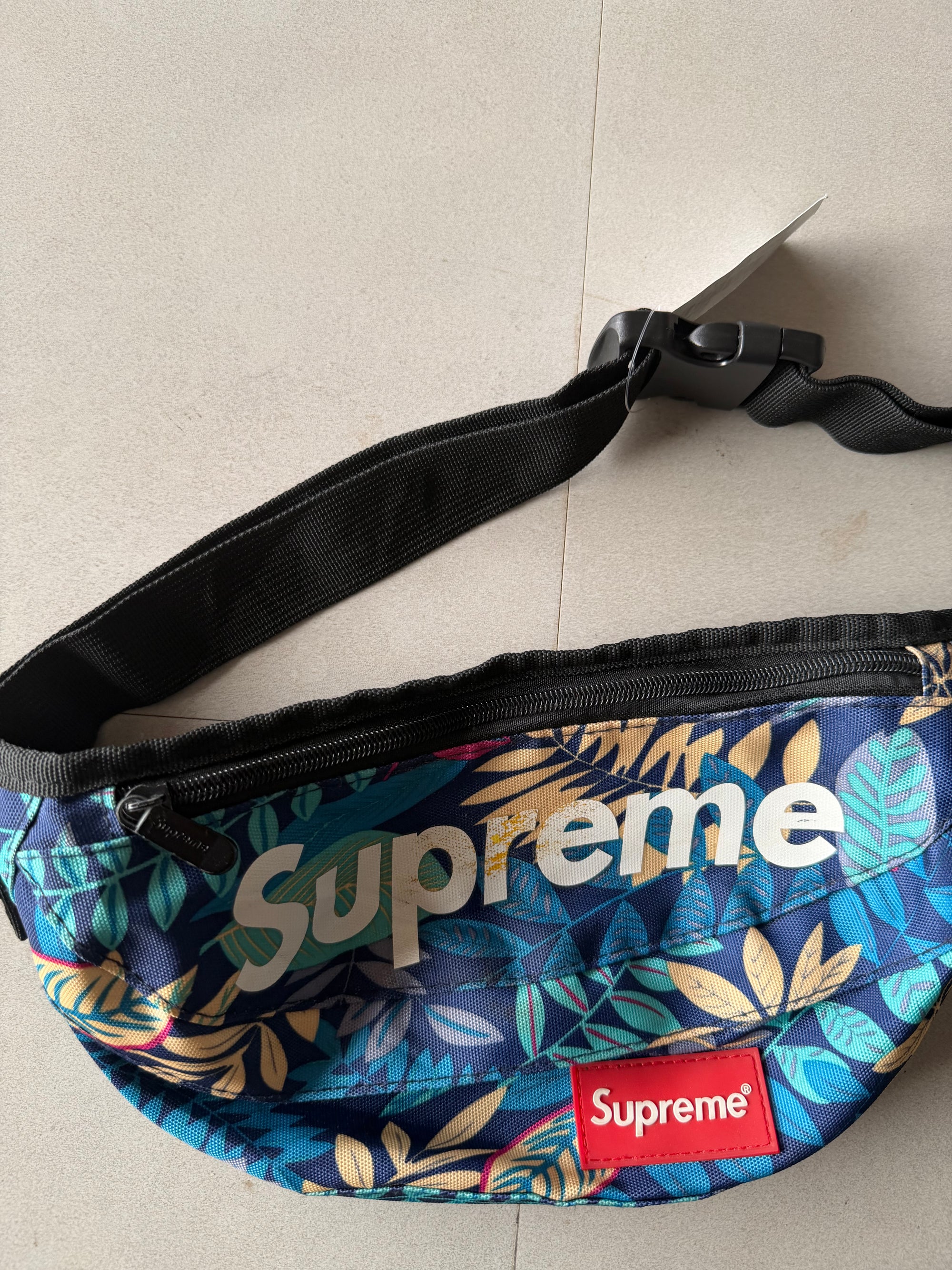 SUPREME FANNY PACK