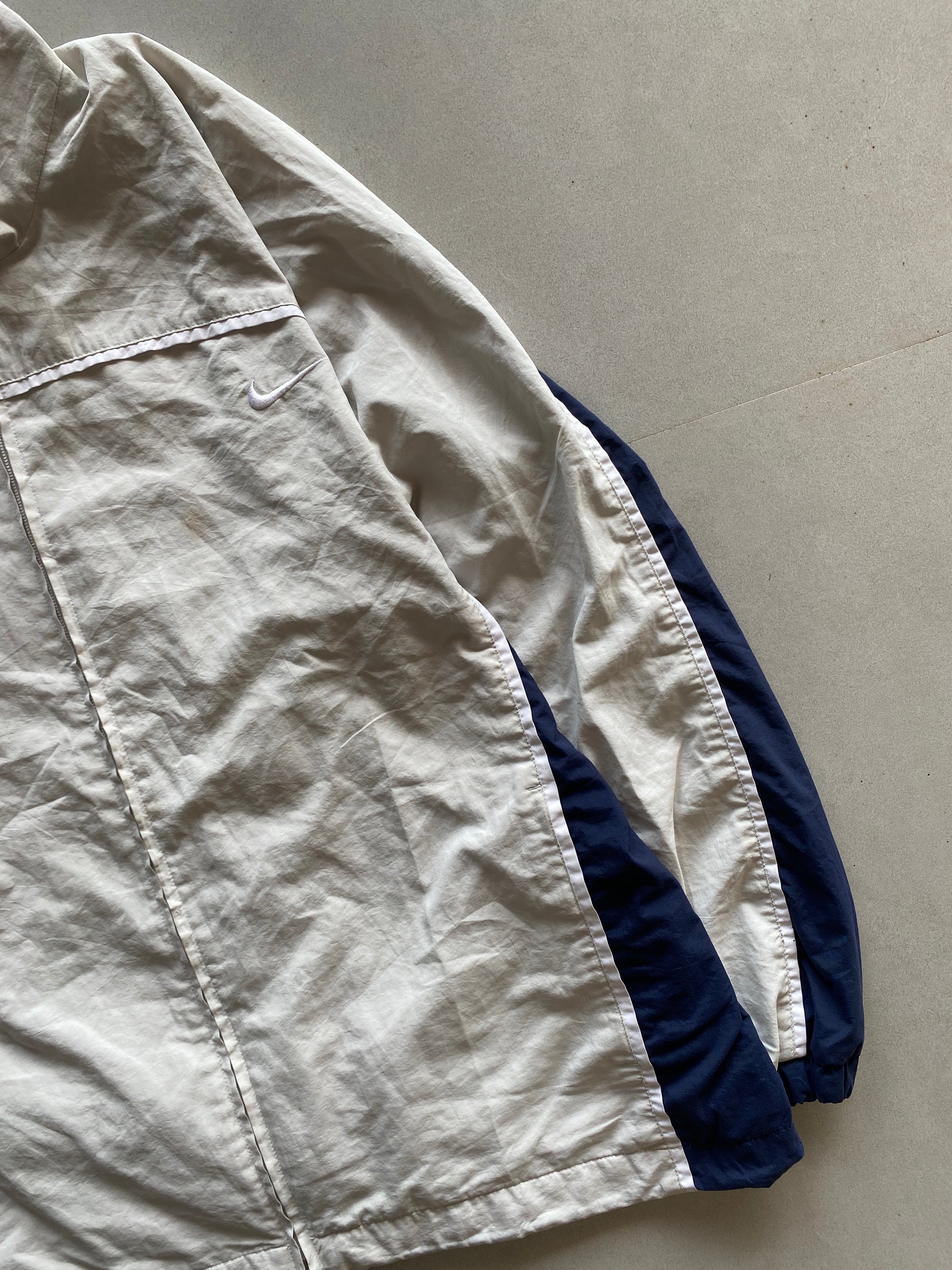 VINTAGE NIKE JACKET - XL