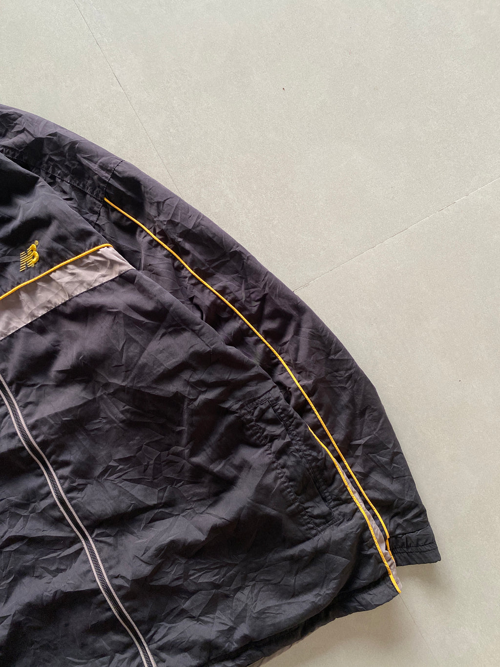 VINTAGE NEW BALANCE JACKET - XL