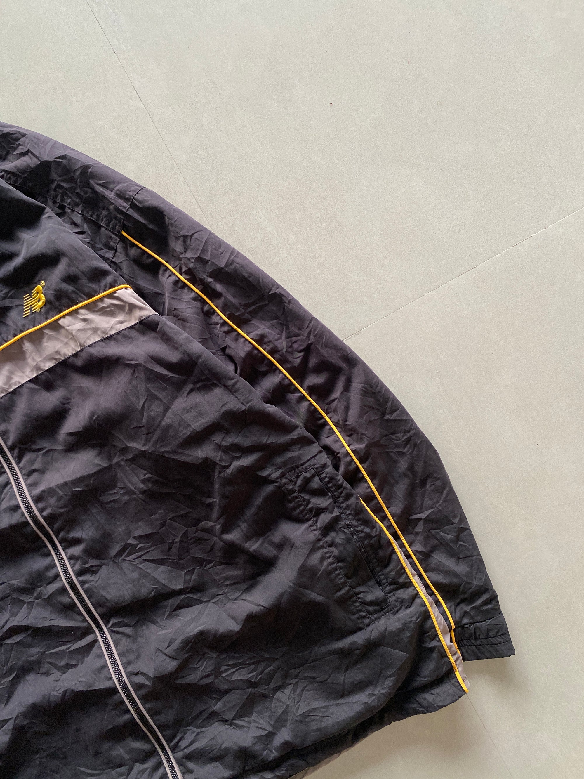 VINTAGE NEW BALANCE JACKET - XL