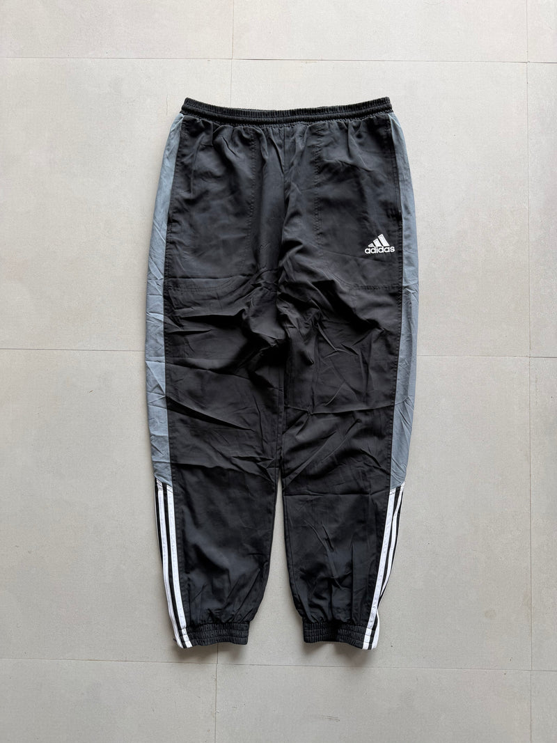 ADIDAS STRIPED TRACK PANT10 - M