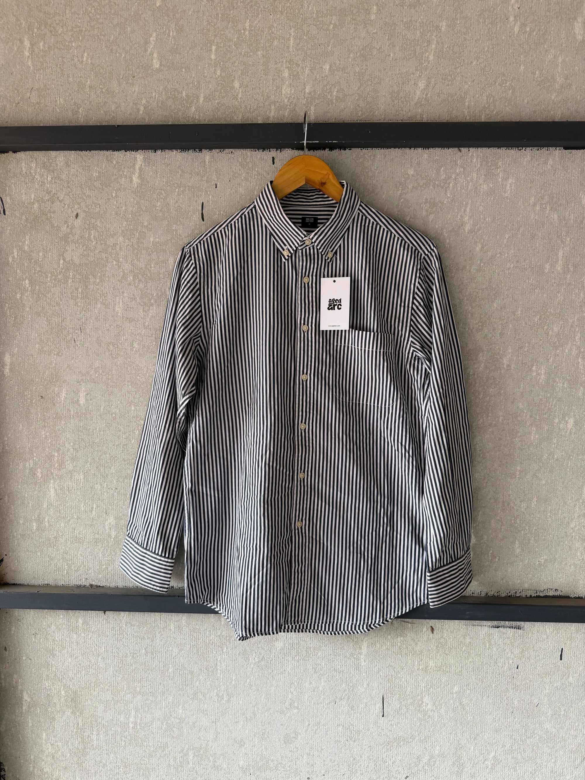 UNIQLO STRIPED SHIRT ST196 - XS