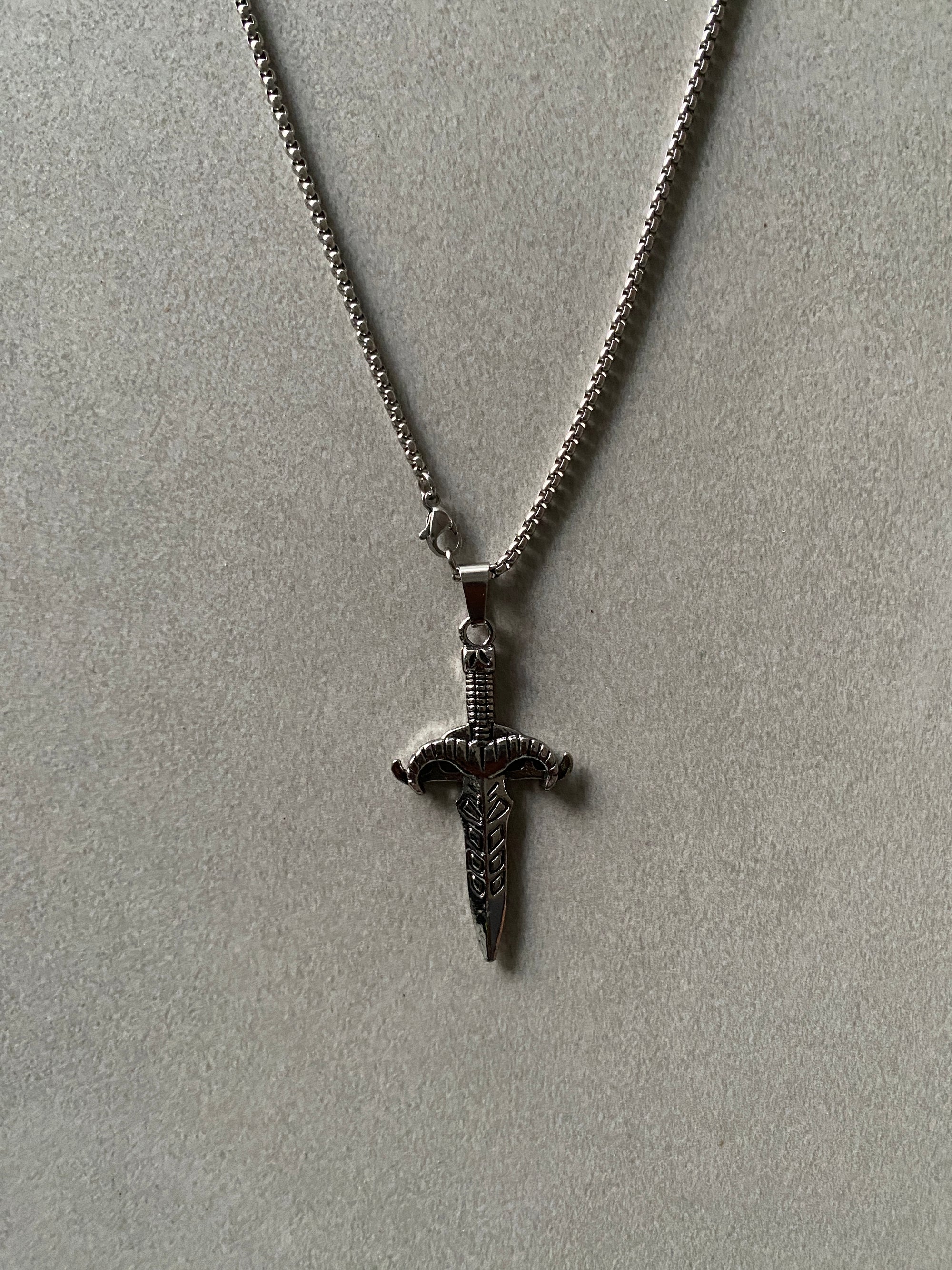 PENDANT CHAIN