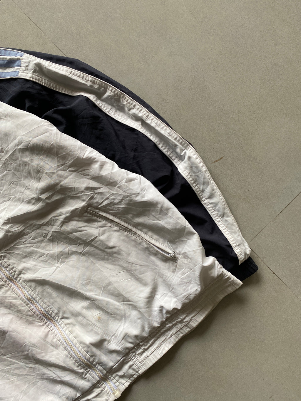 VINTAGE ADIDAS JACKET - XL