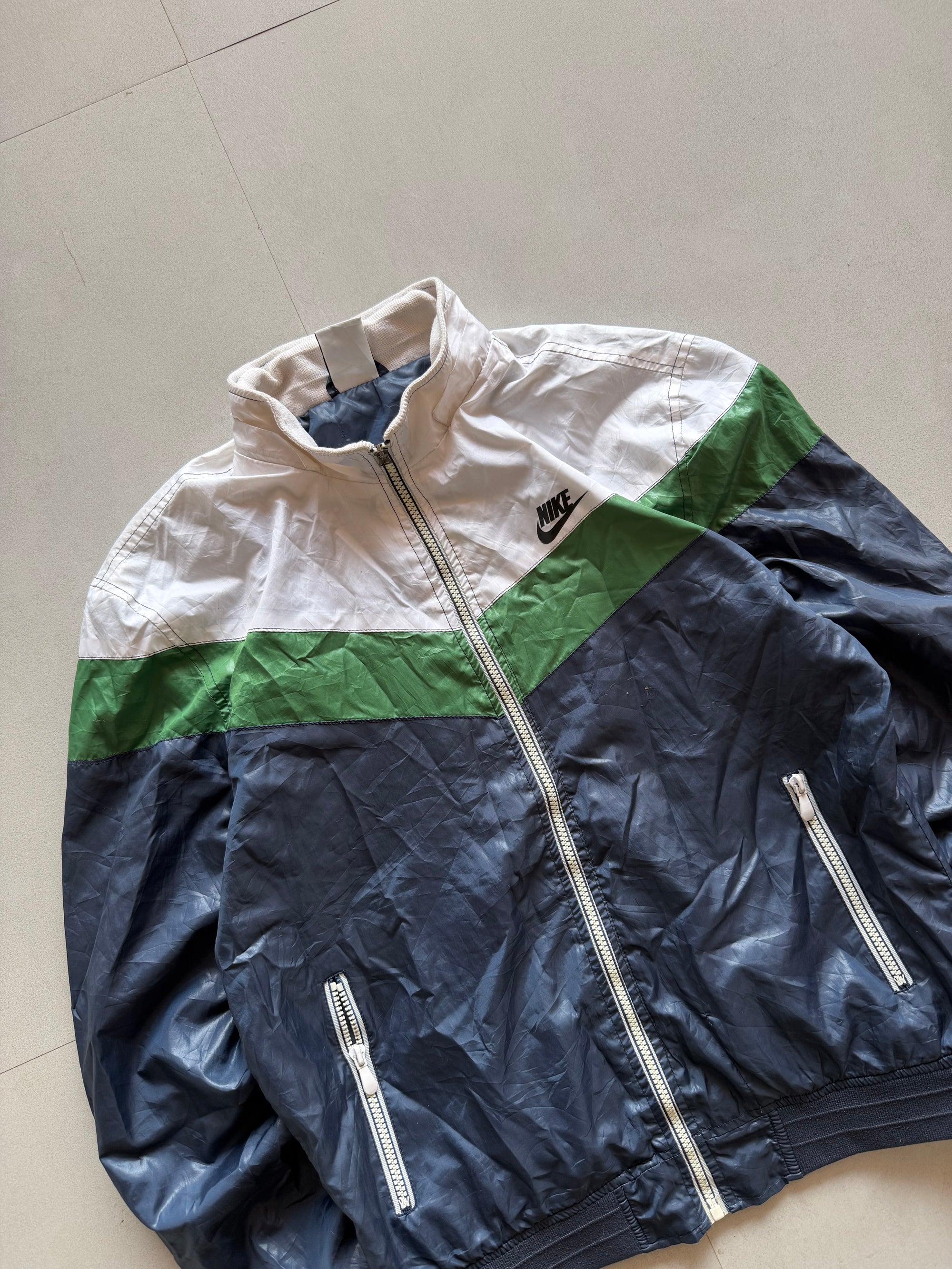 VINTAGE NIKE JACKET - S