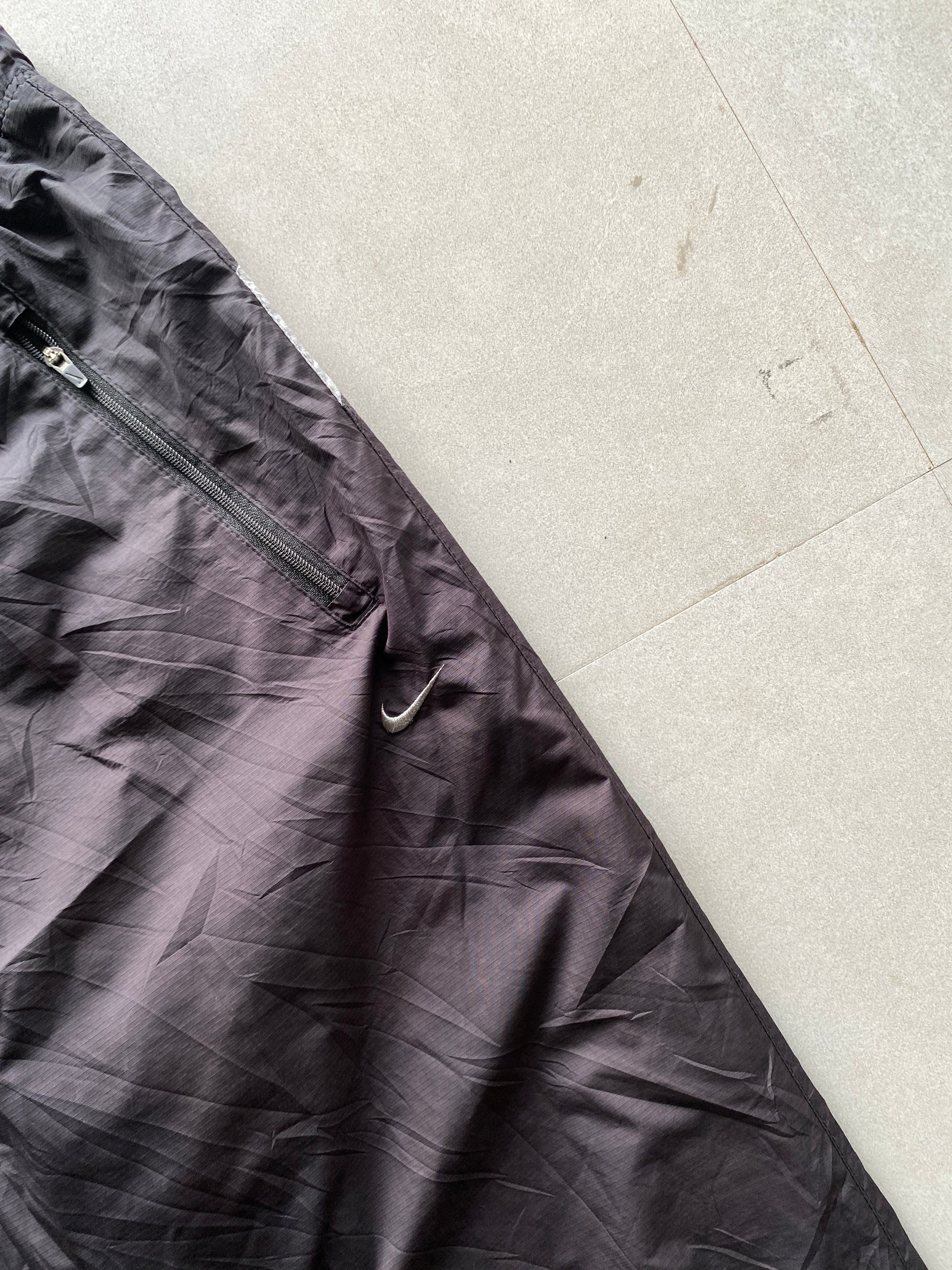 NIKE BAGGY TRACK PANT - L