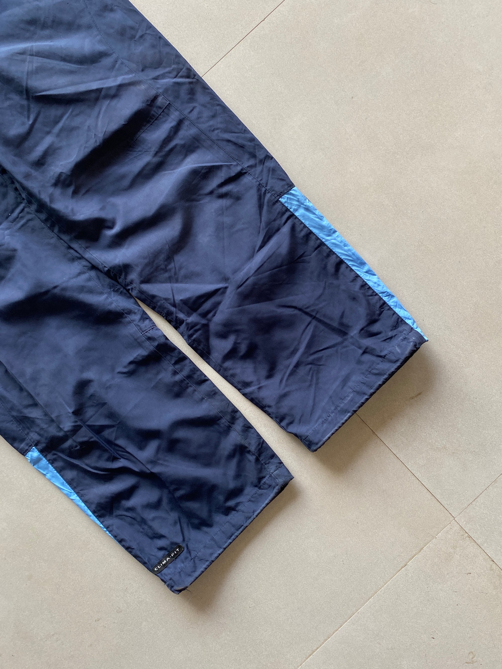 NIKE BAGGY TRACK PANT - S