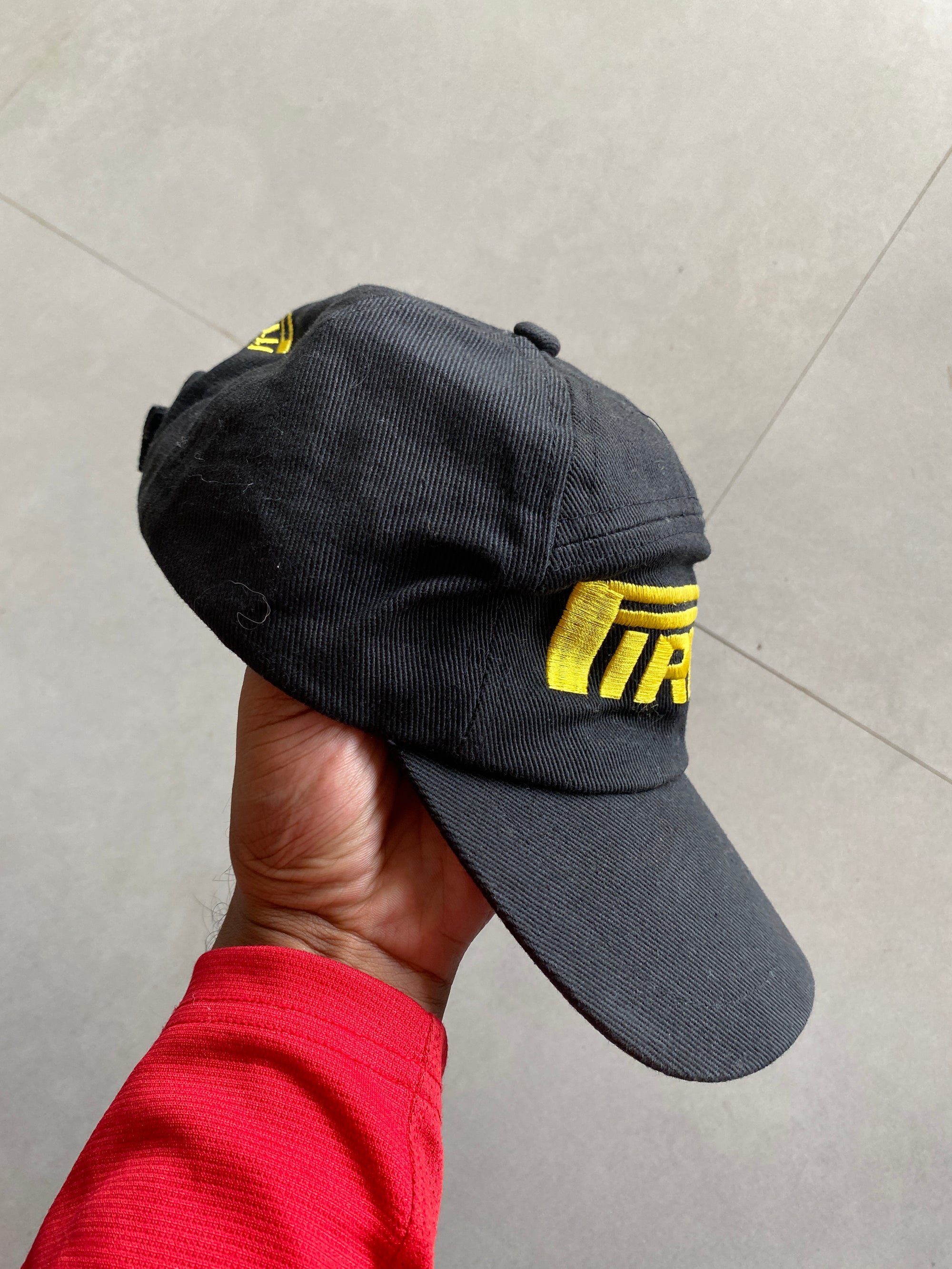 VINTAGE PIRELLI SPELL OUT CAP