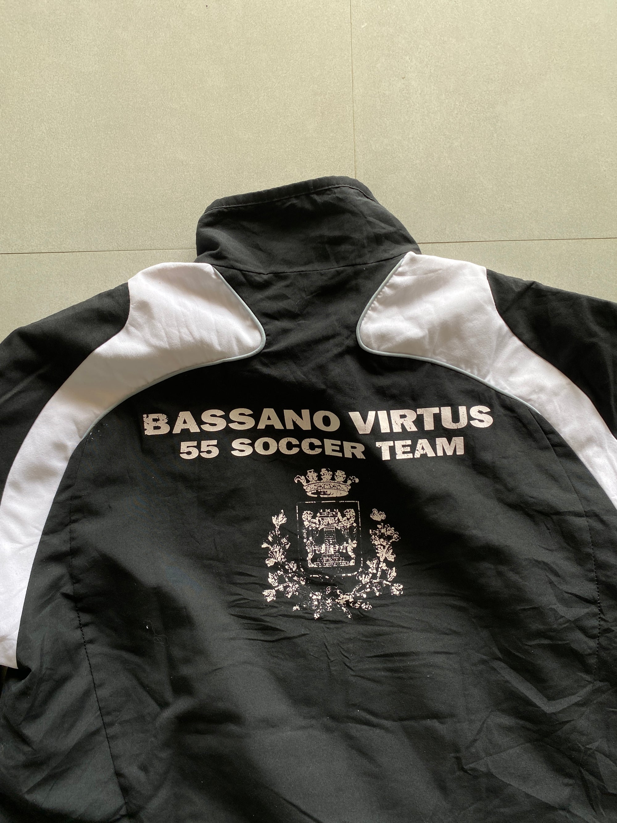 VINTAGE ADIDAS STRIPED JACKET -M