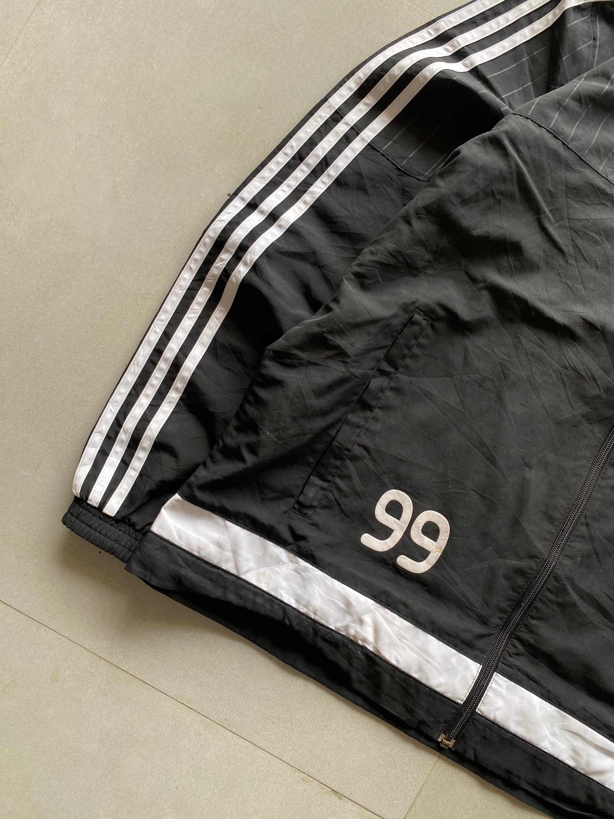 VINTAGE ADIDAS STRIPED JACKET - L