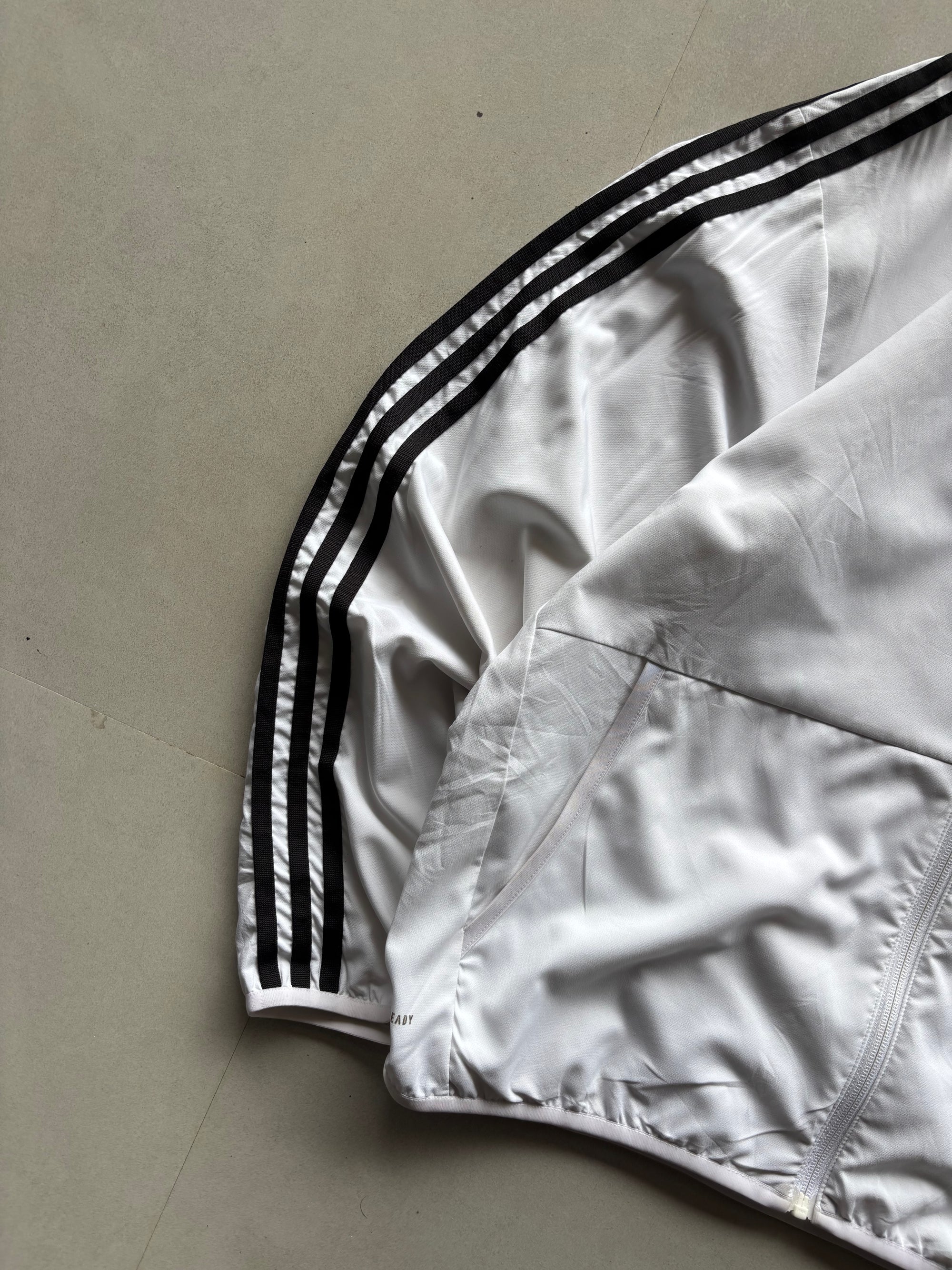 VINTAGE ADIDAS STRIPED JACKET - L
