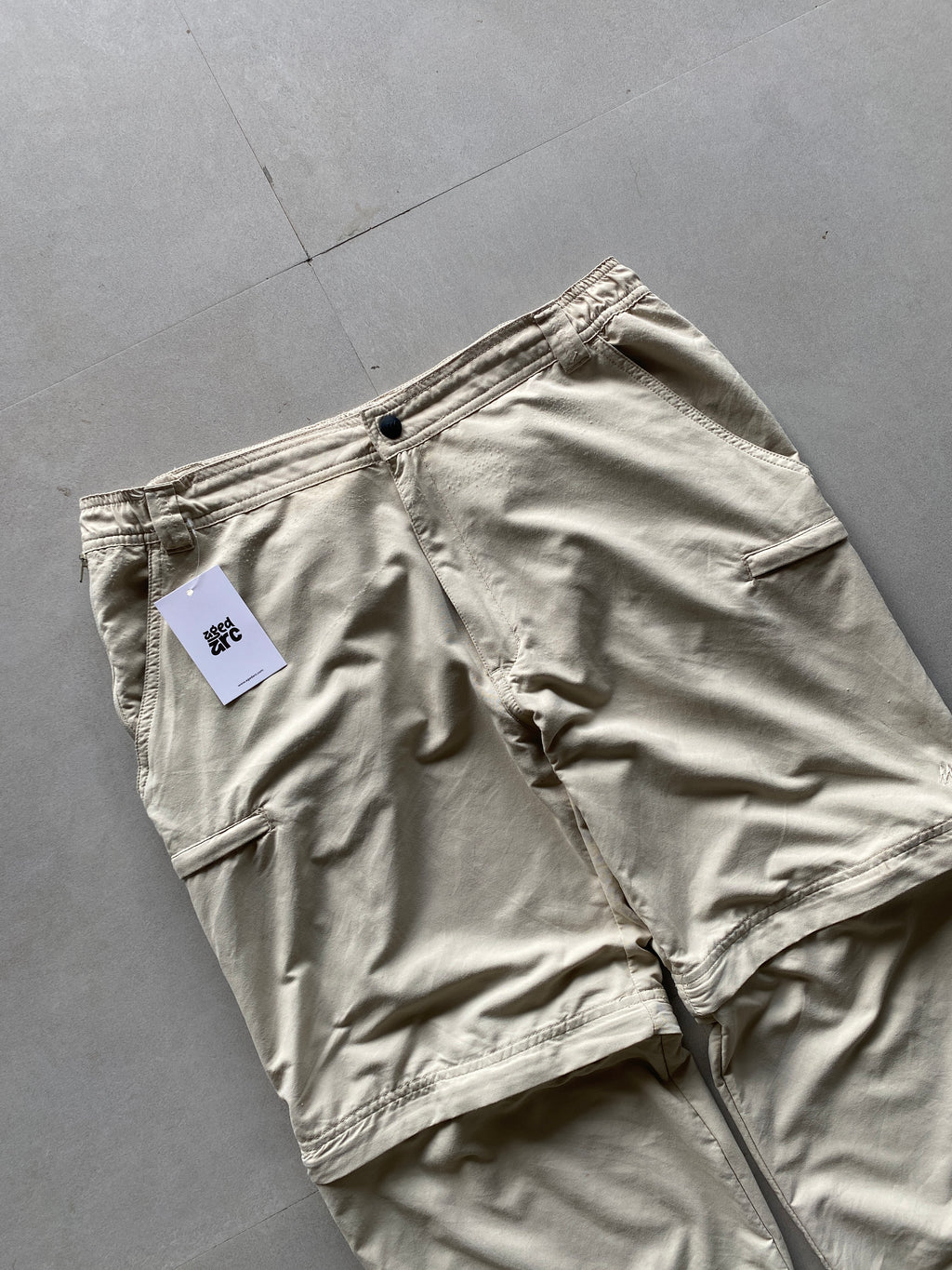 QUECHUA CONVERTIBLE OUTDOOR PANT - L