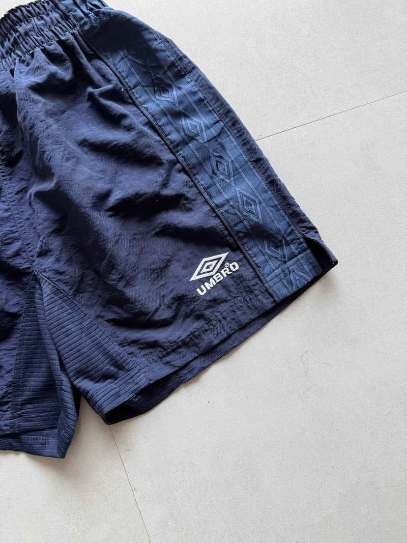 90S UMBRO ENGALAD SHORTS - S
