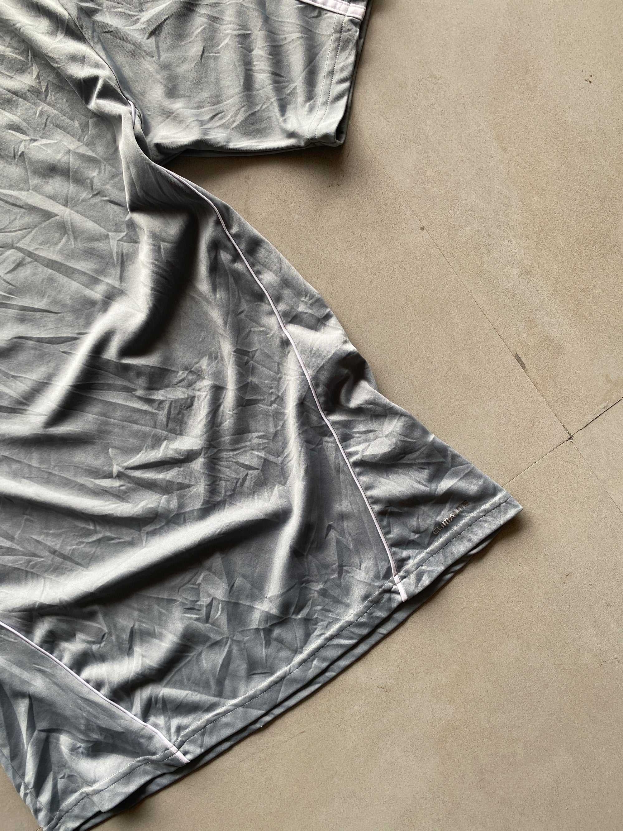 ADIDAS DRI-FIT TEE - XS