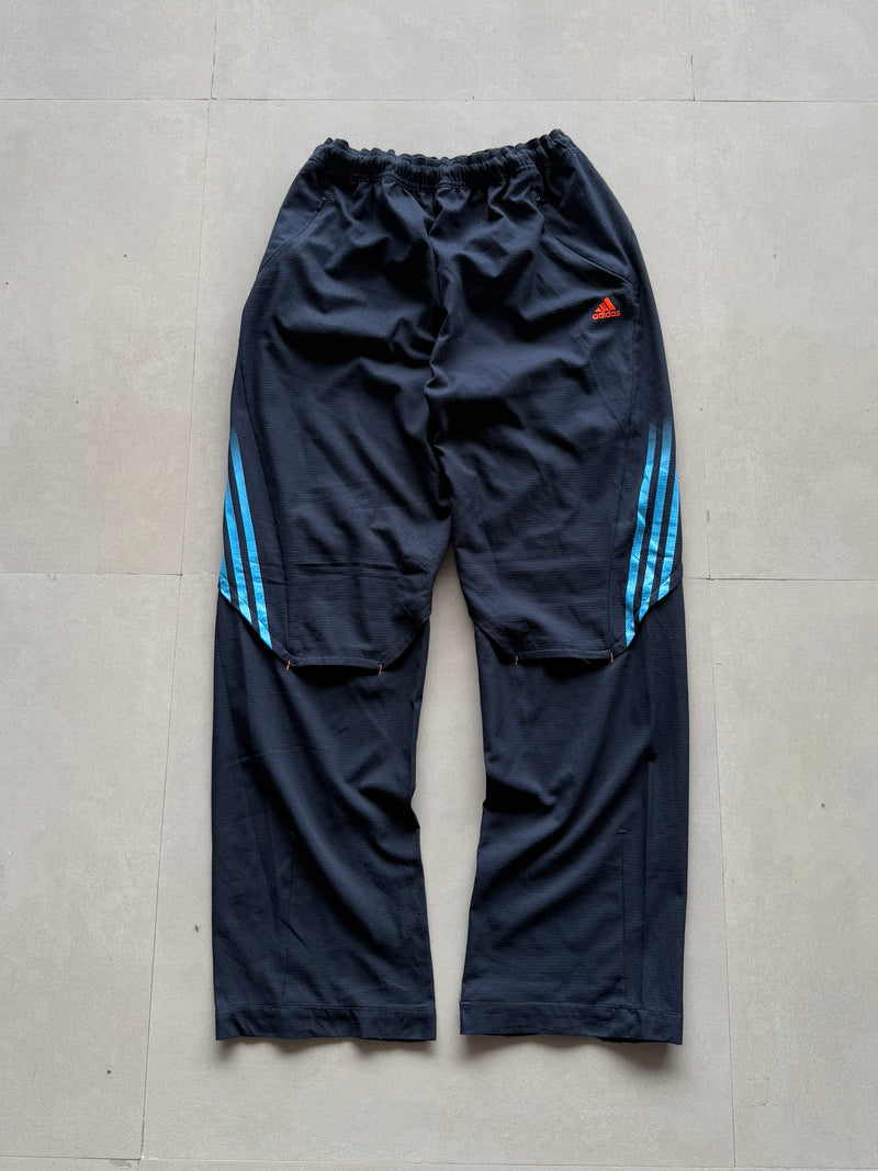 VINTAGE ADIDAS STRIPED TRACK - M