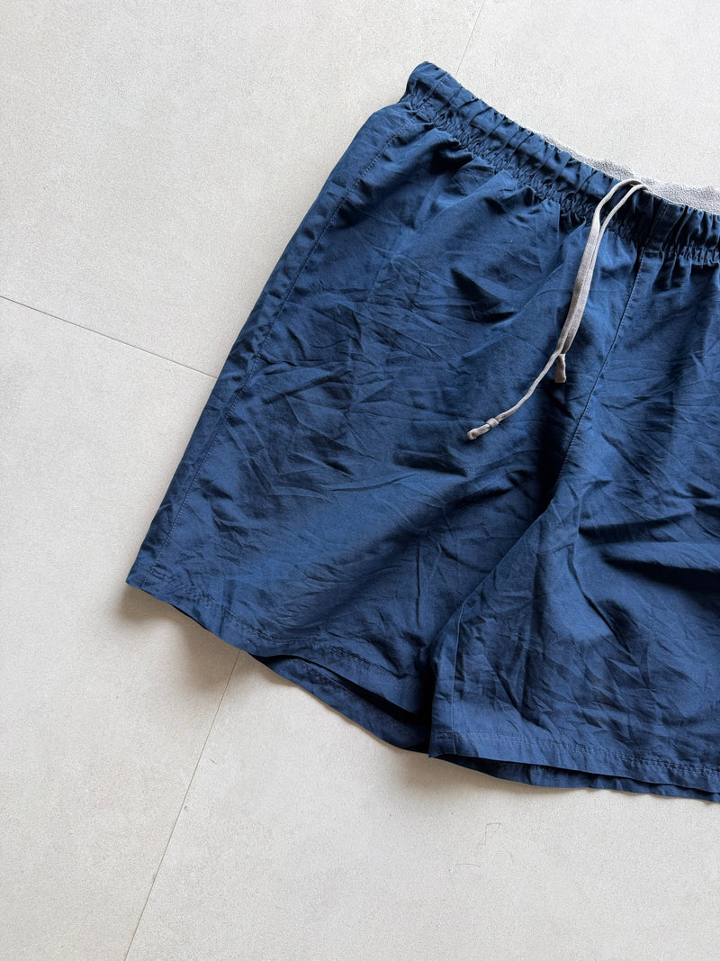 REEBOK SHORTS - M