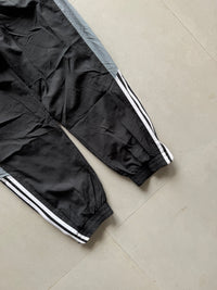 ADIDAS STRIPED TRACK PANT10 - M