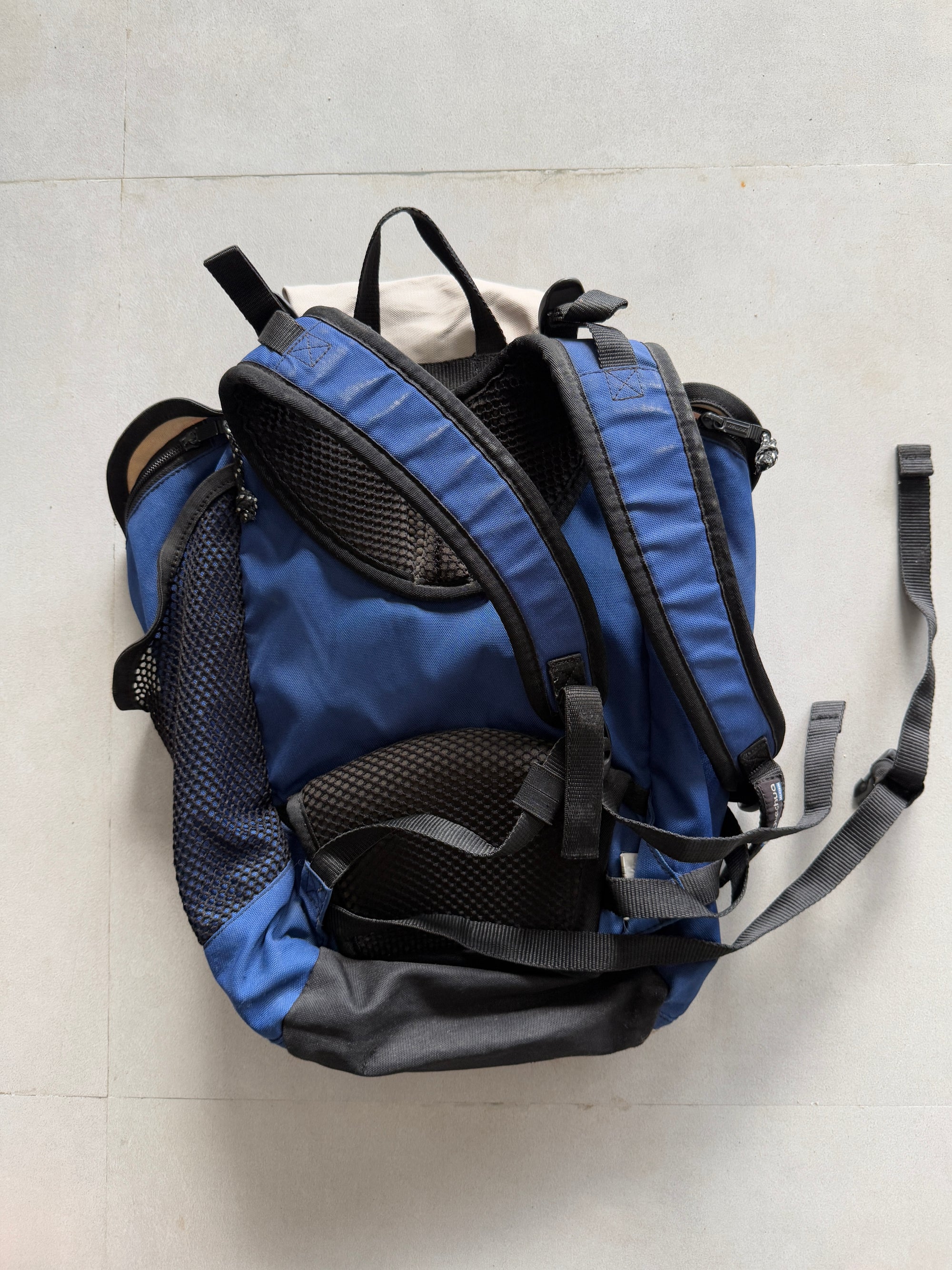 QUECHUA TREKKING BAG