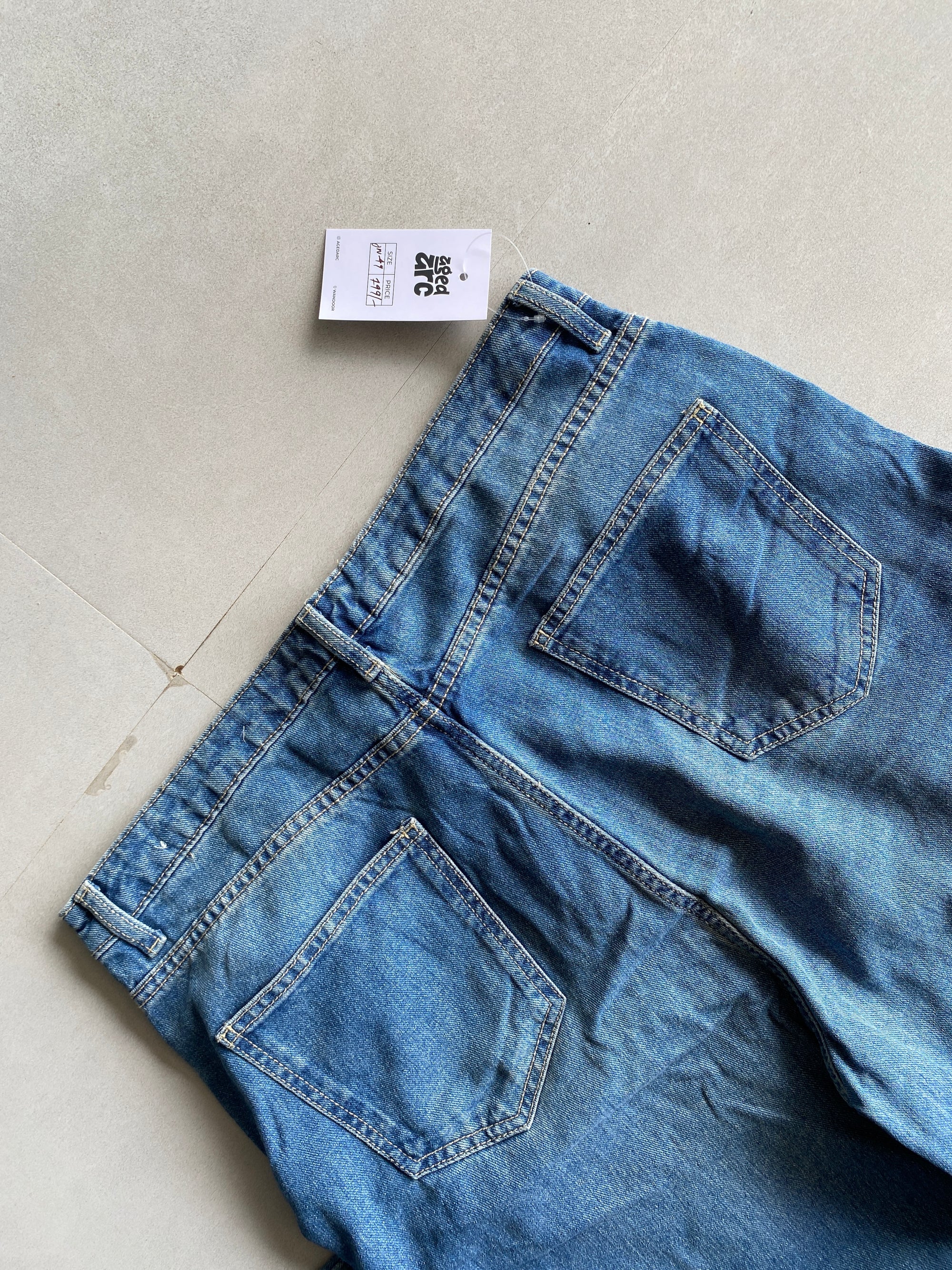 BALOON FIT DENIM - M