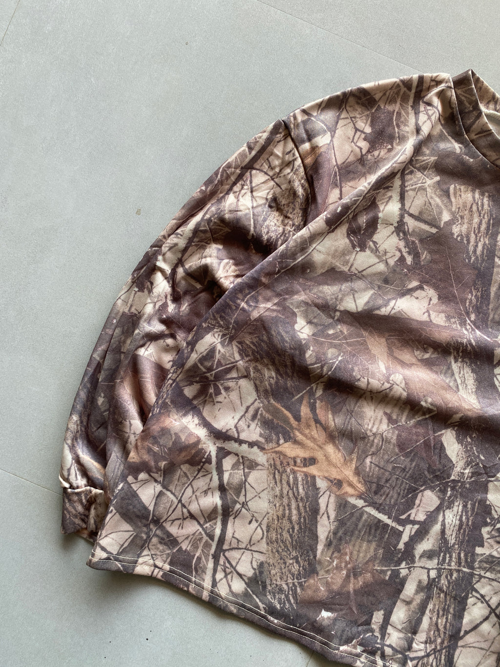 VINTAGE REALTREE CAMO SWEAT SHIRT - M