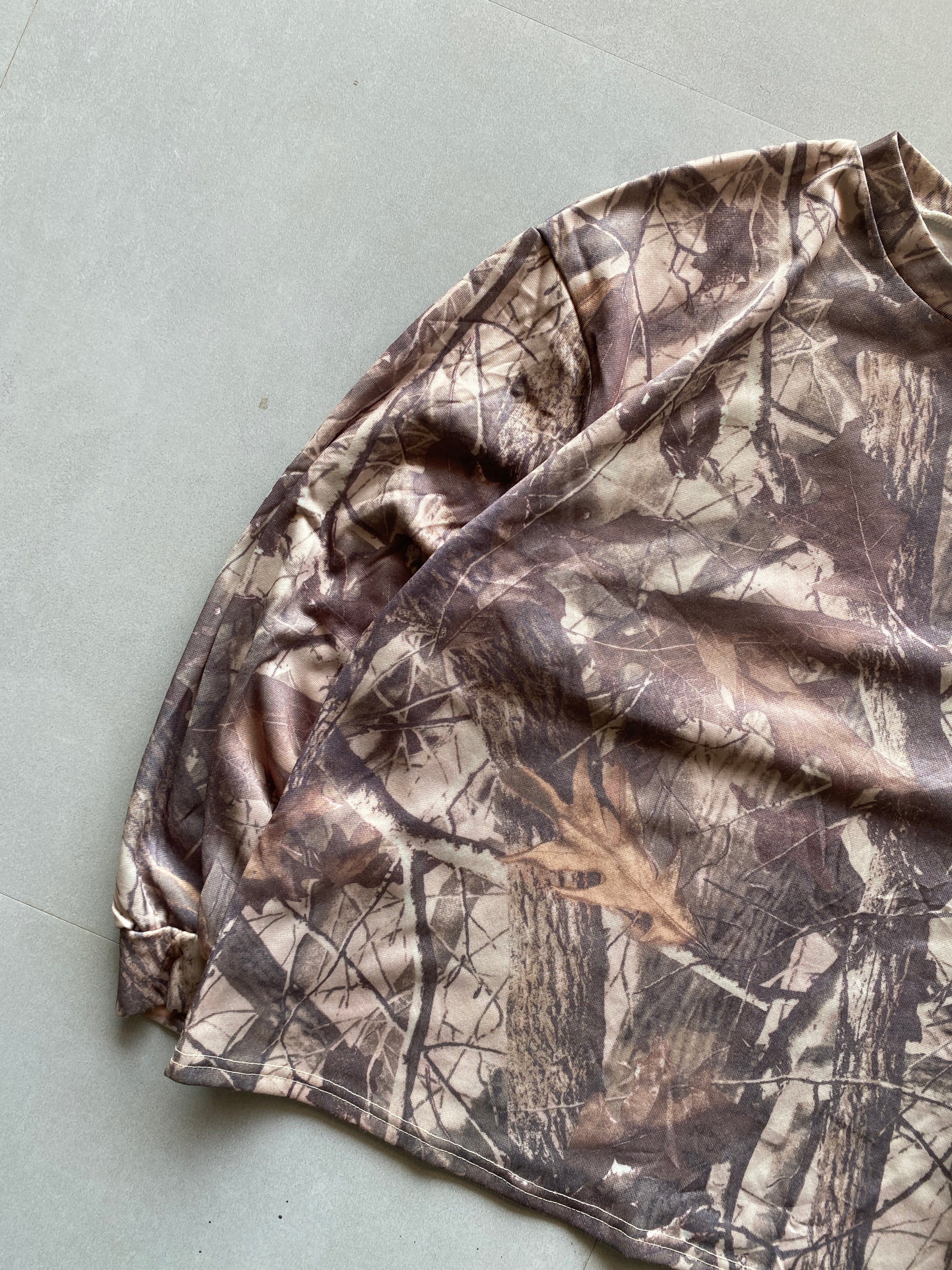 VINTAGE REALTREE CAMO SWEAT SHIRT - M