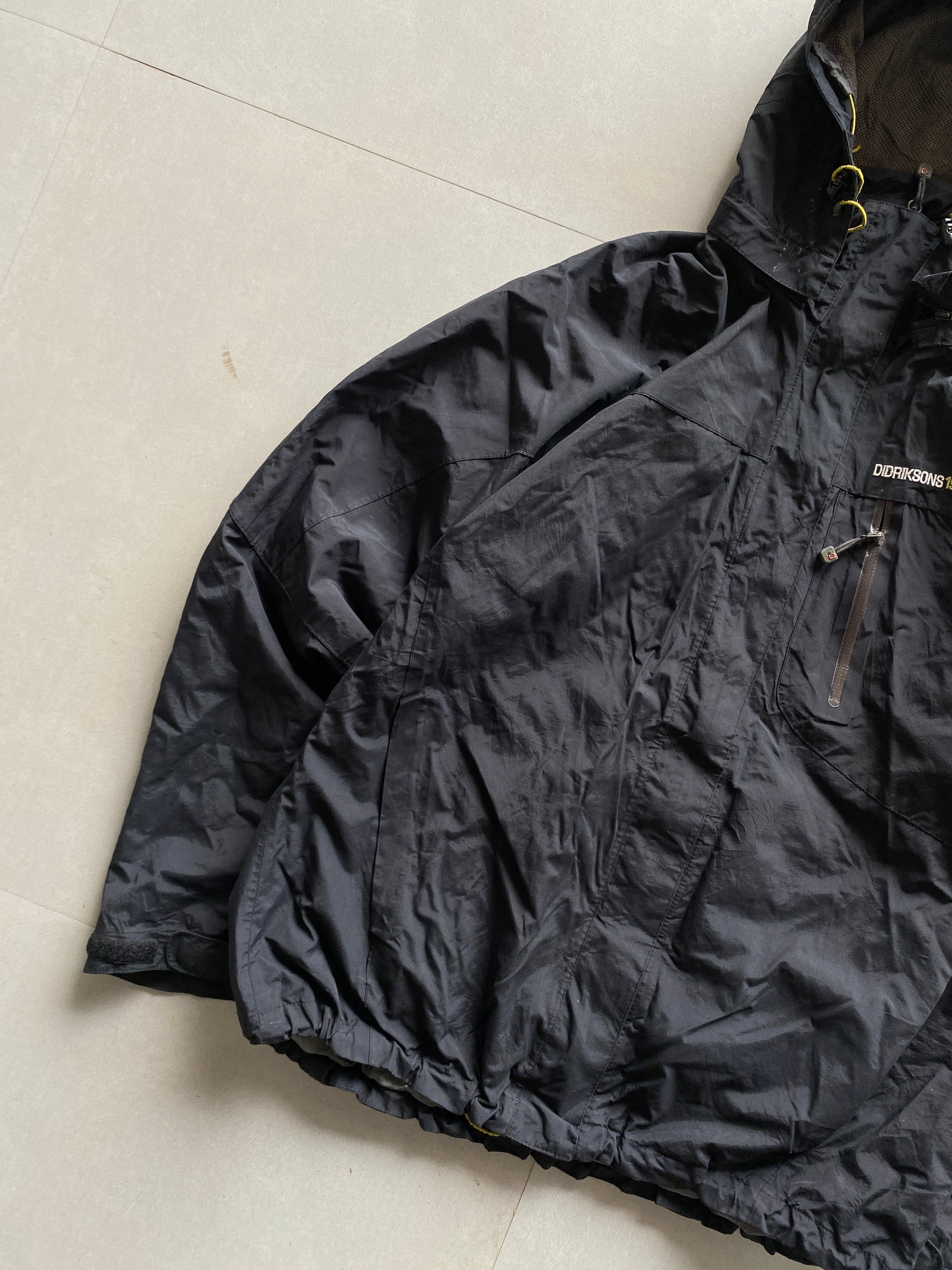 DIDRIKSONS HOODED TREKKING JACKET - M